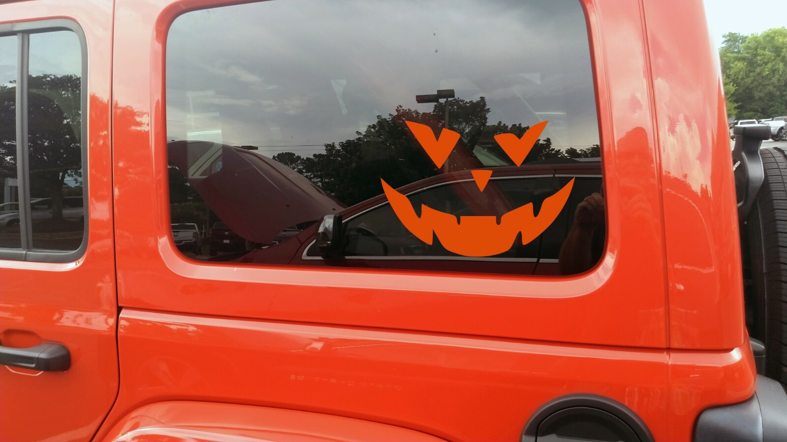 Pumpkin Face Vinyl Decal V4 – Halloween Creepy Smile Scary – Die Cut Sticker