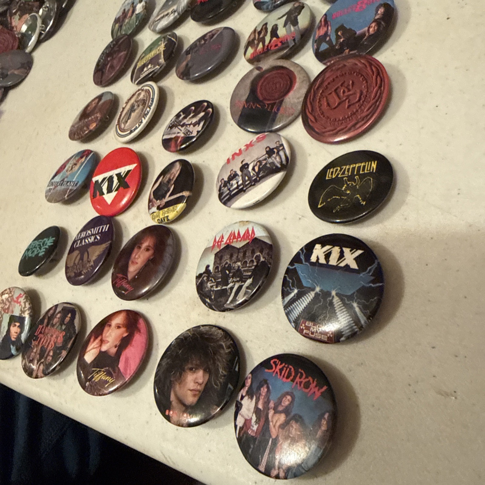 Metallica Ac/ Dc Def Leaped. Rock And Roll 1.5 Pins Choice