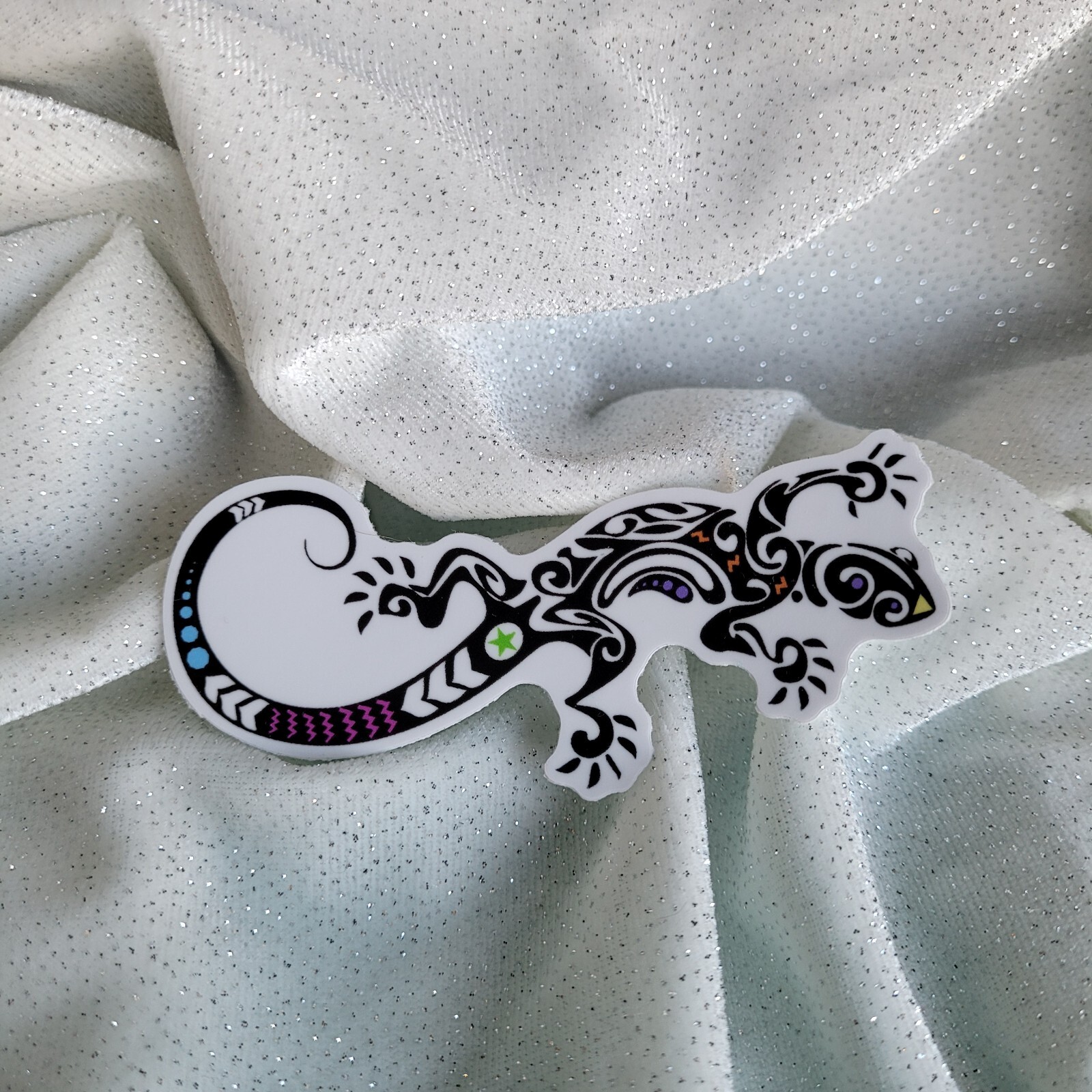 STKR077 BLACK & White LIZARD Color Splash Shaped Sticker Reptile Gecko Chameleon