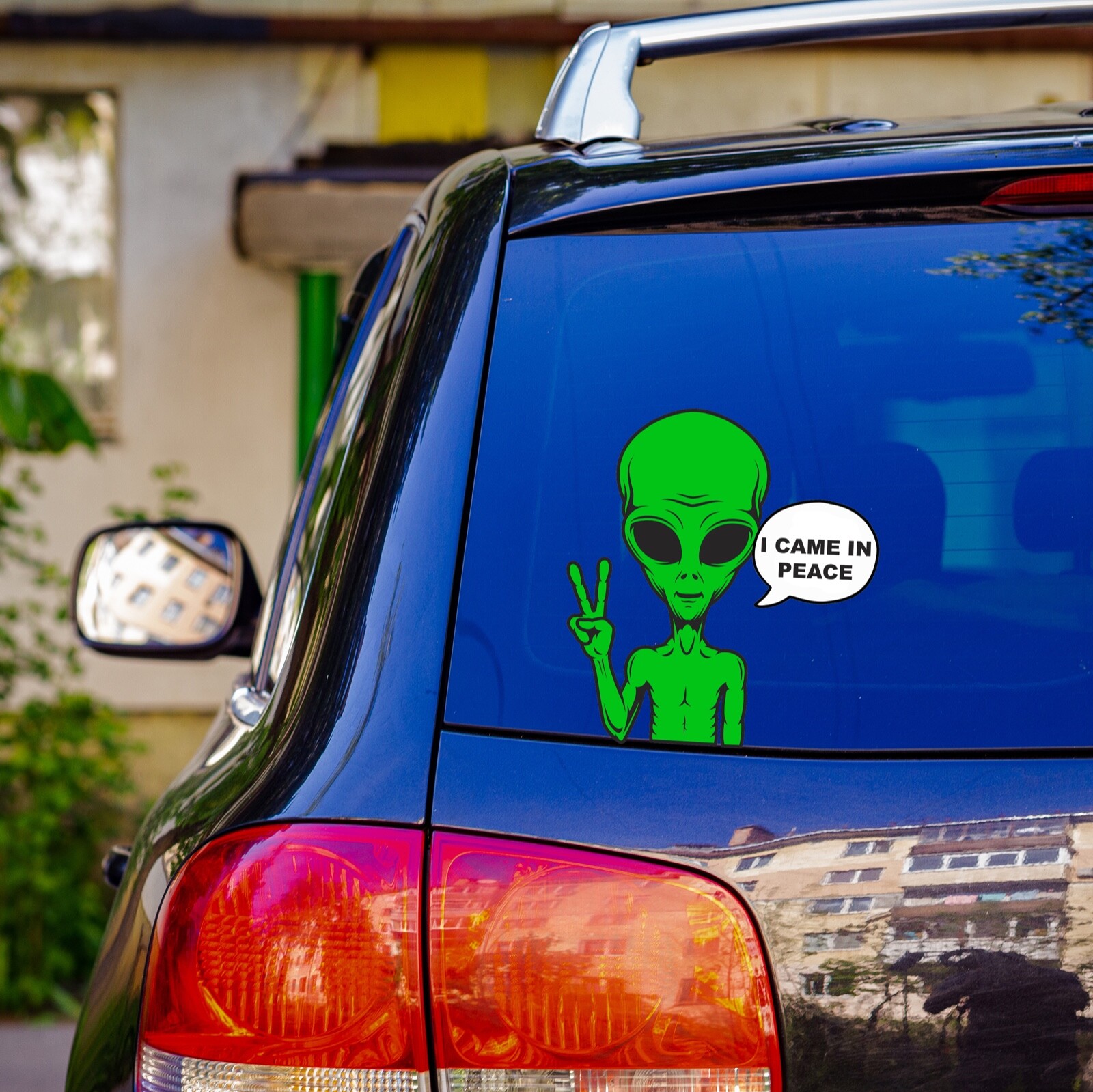 I Come in Peace Alien Sticker Vinyl Decal Fun UFO Space Sci Fi Car Window Bumper