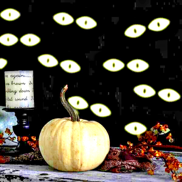 Wall Decals Tempaper Spooky Eyes Glow-in-The-Dark Peel and Stick Halloween