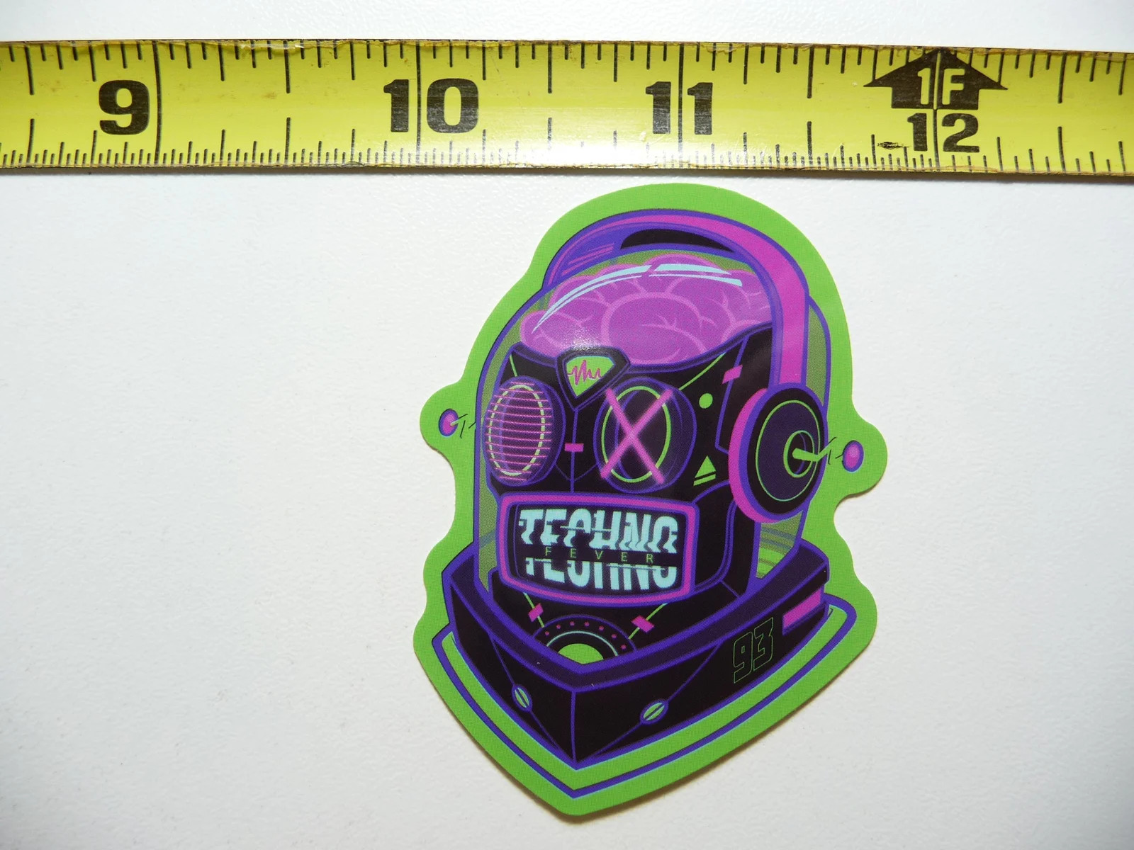 TECHNO MUSIC ROBOT HEAD SMALL STICKER DECAL NEON STYLE FUN FUNNY SCRAPBOOKING