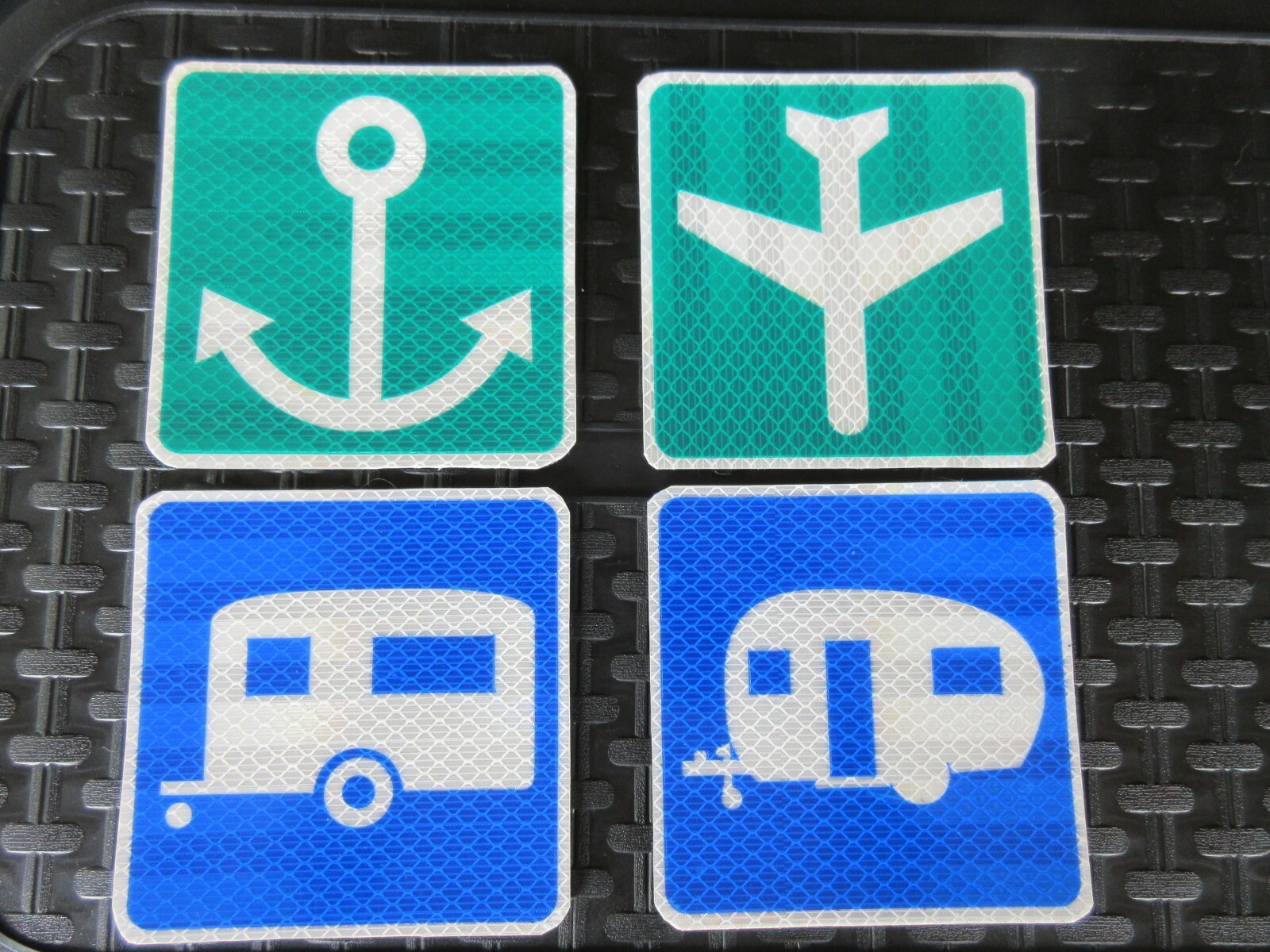 Reflective DOT Road Sign Magnet Anchor – Camper – Airport (Airplane)