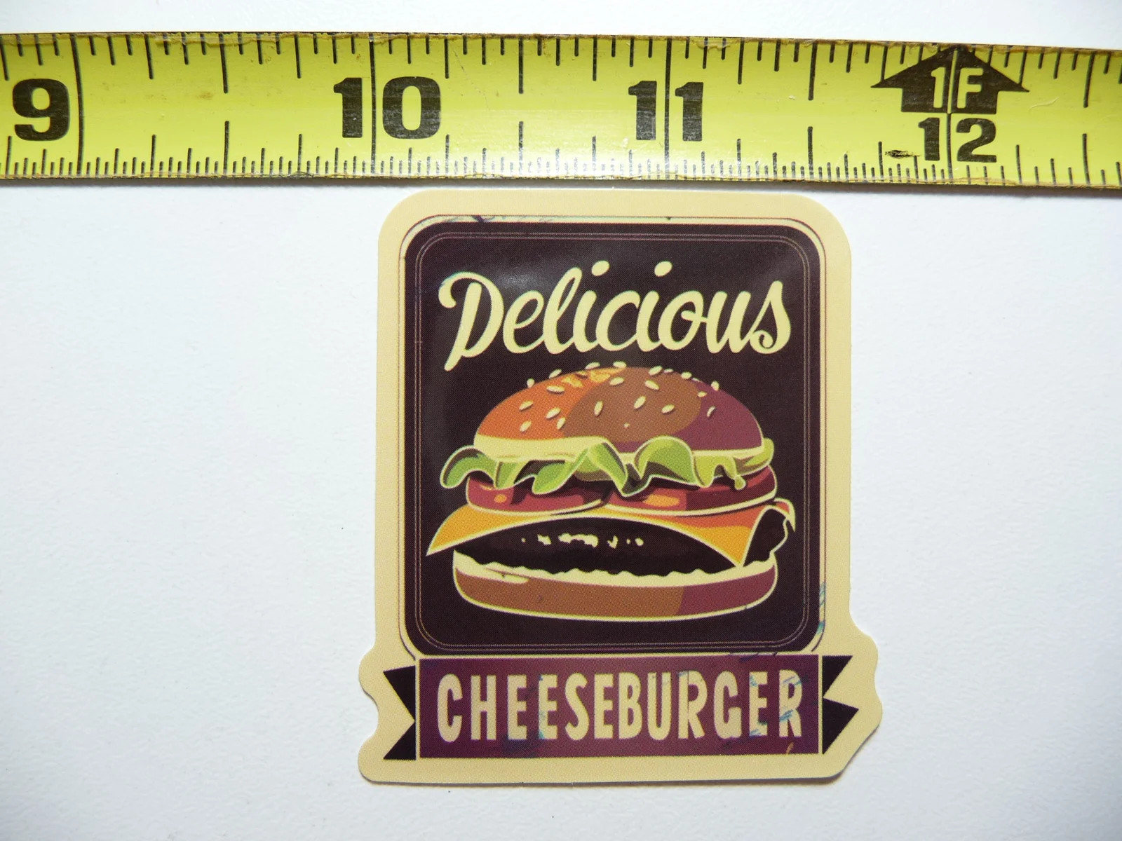 DELICIOUS CHEESEBURGER SMALL STICKER DECAL FUN FUNNY KITCHEN ILLUSTRATIONS