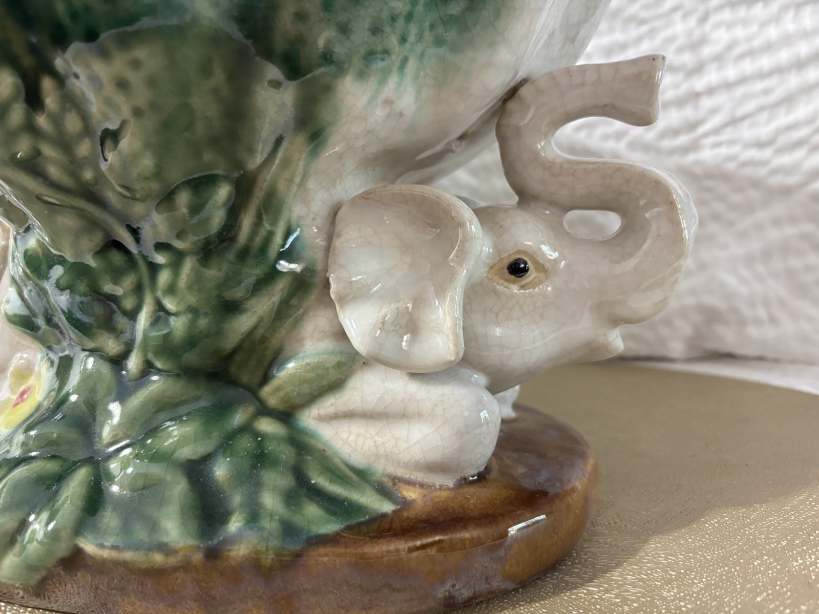 Vintage Italian Majolica Elephant Pedestal Centerpiece Fruit Bowl