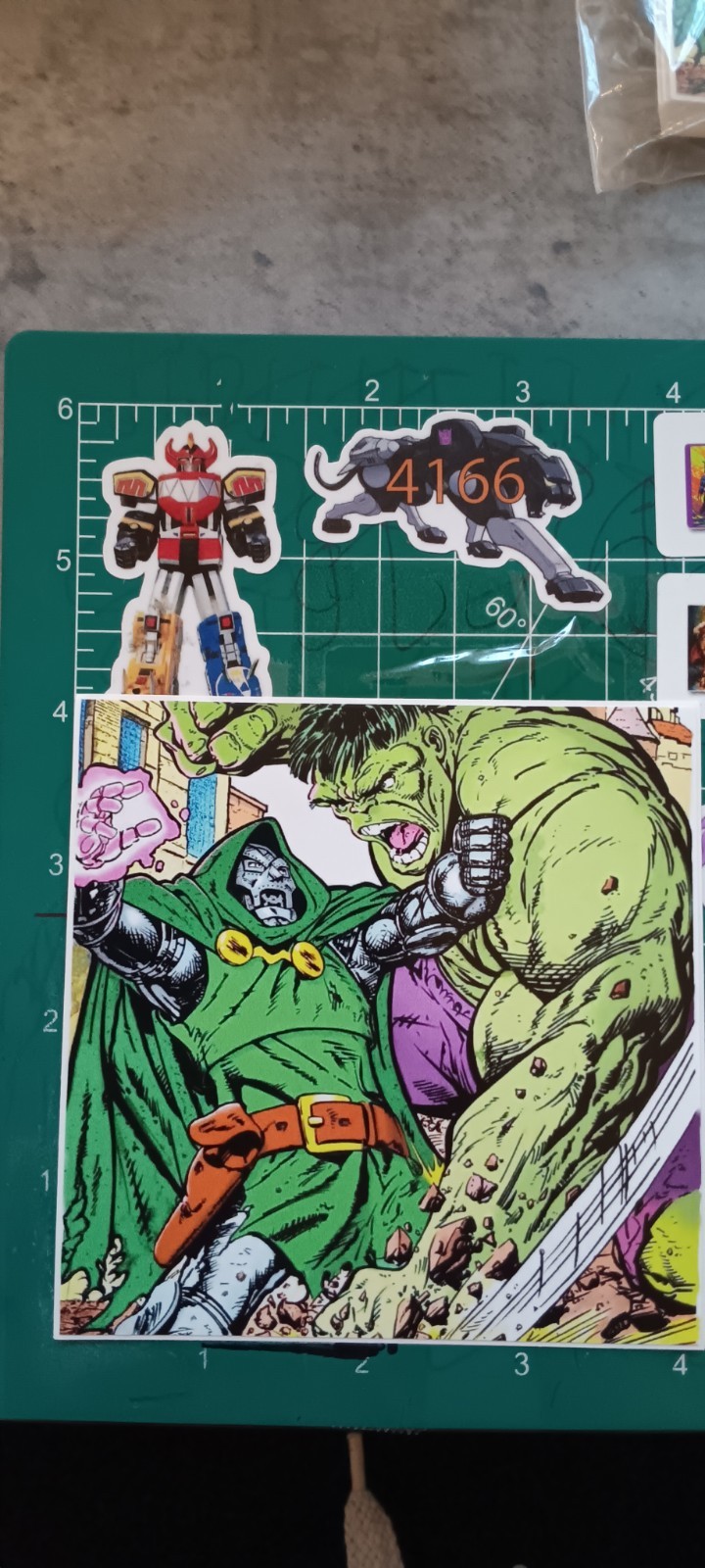 MARVELS X DR.DOOM V. HULK X VYNIL HIGH-GLOSS STICKER 4X4 INCH STICKER X MARVELS