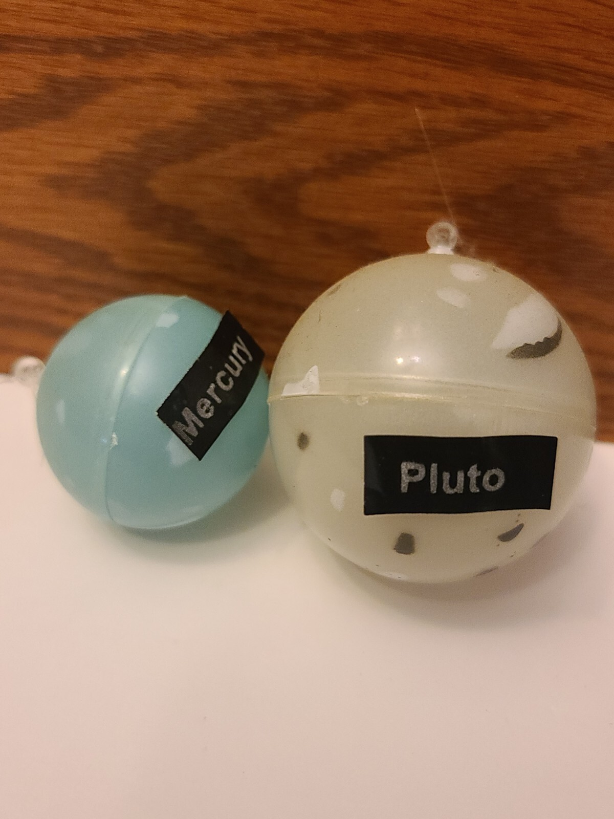 Glow in the Dark Stars and Planets 68 Pieces – 7 3D Planets
