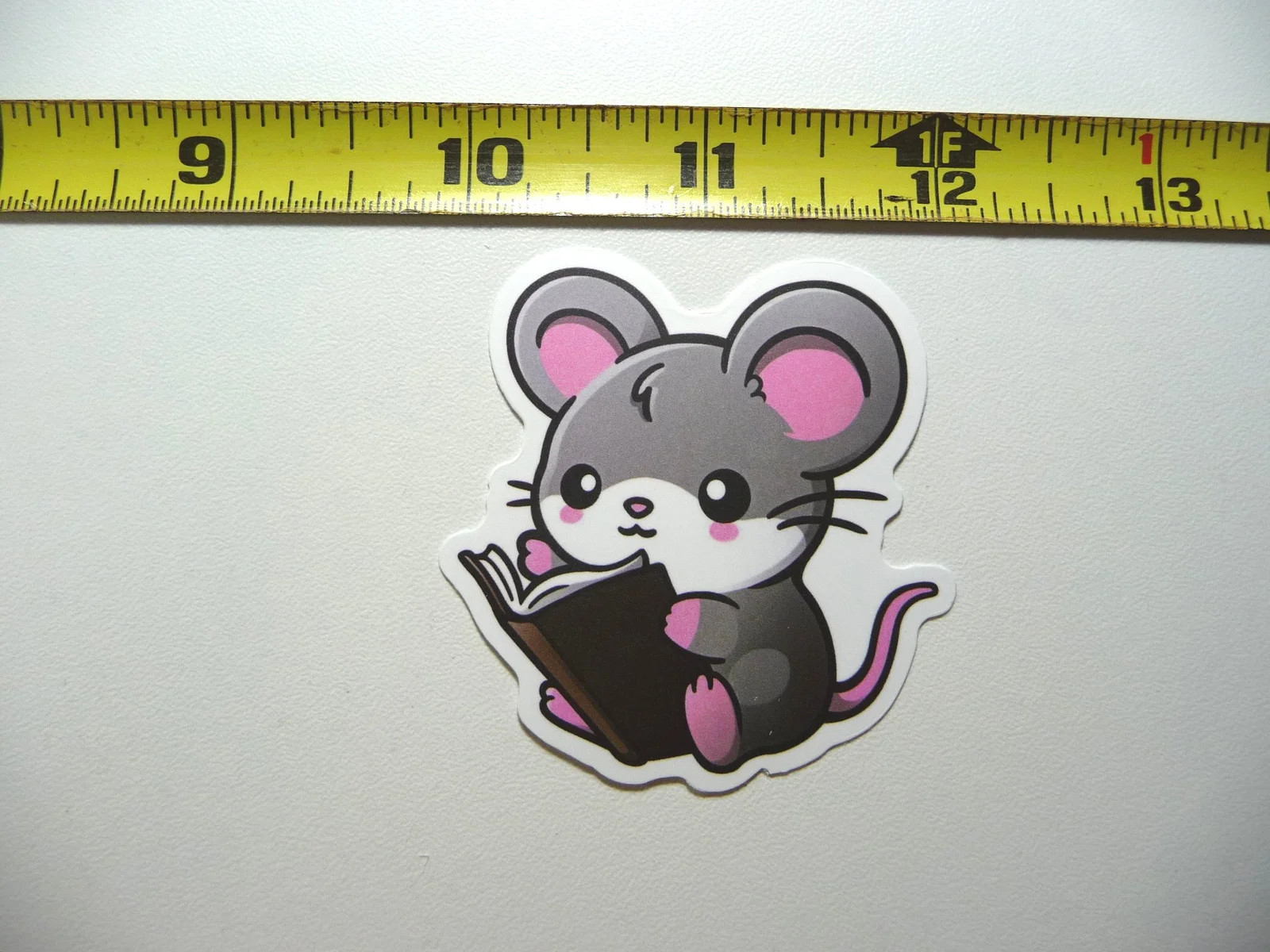 MOUSE READING BOOK SMALL STICKER DECAL READING NOVEL LIBRARY STORY