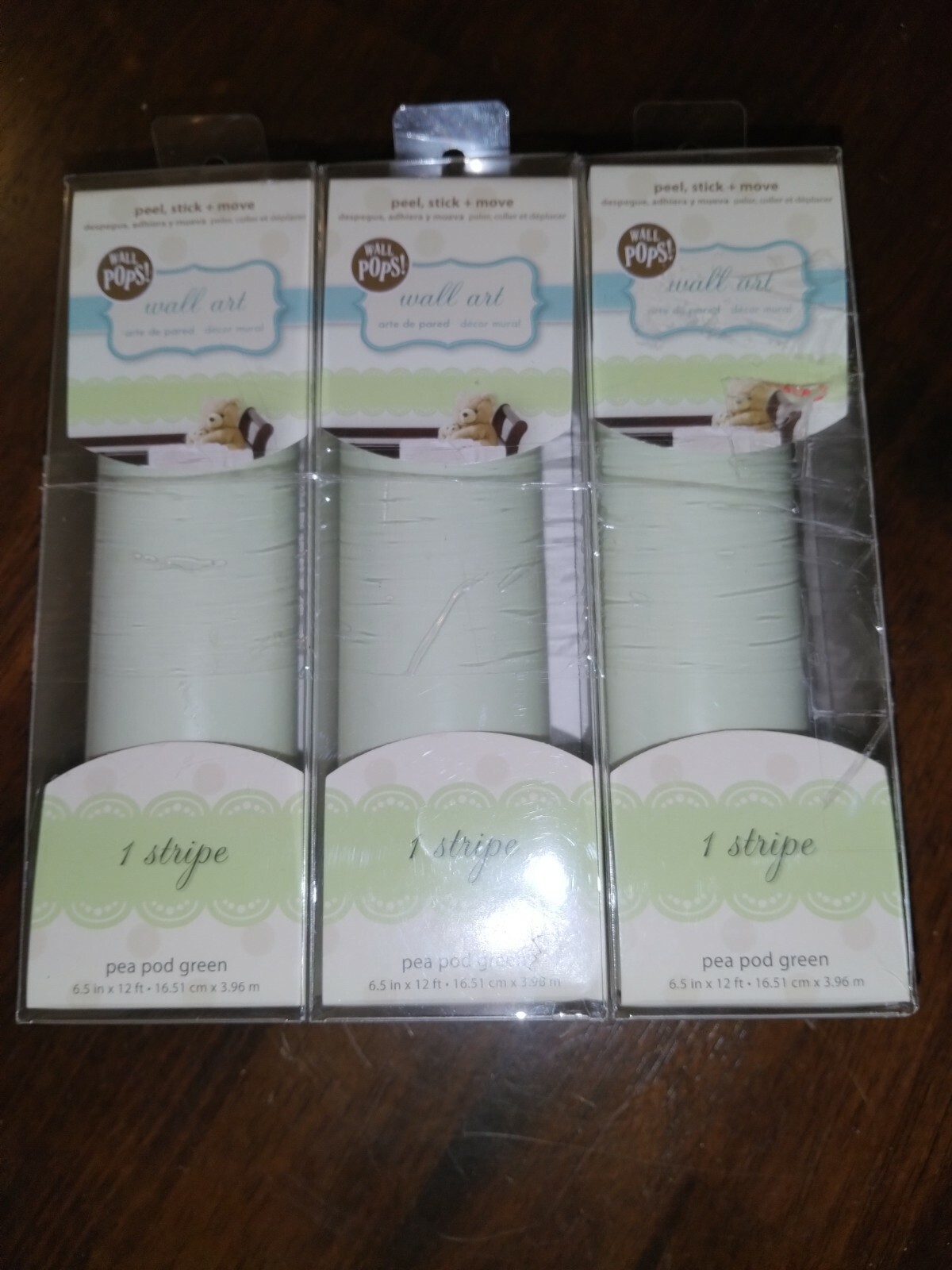 WallPops! 3 Wall Art peapod green one stripe Peel And Stick Border NIB