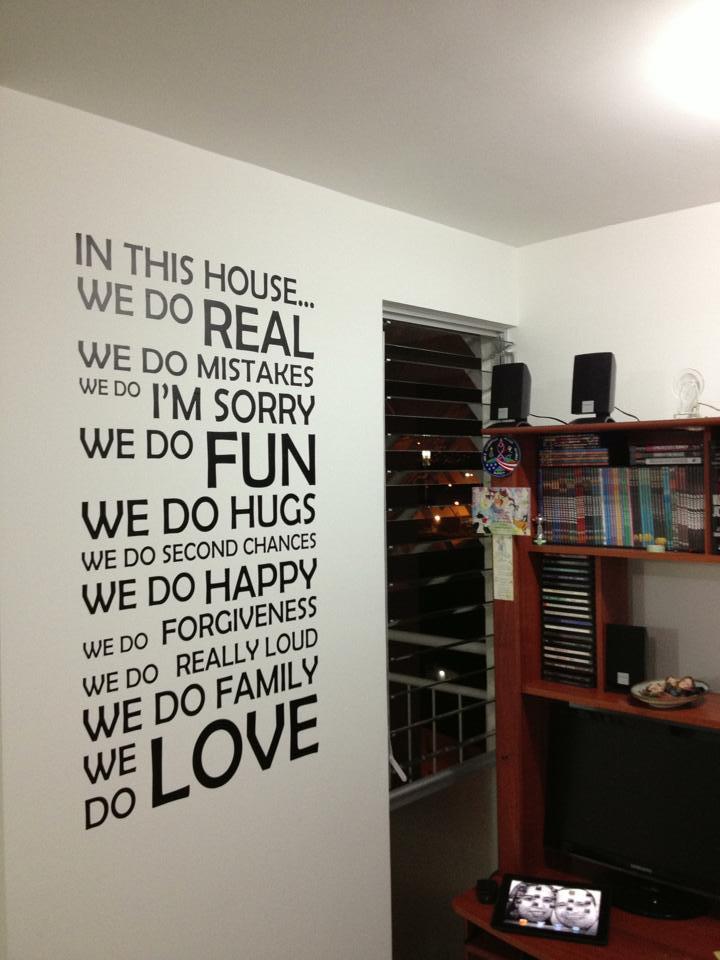 In This House We Do Vinyl Wall Decal Sticker Family Quote Giggle Art Inspire