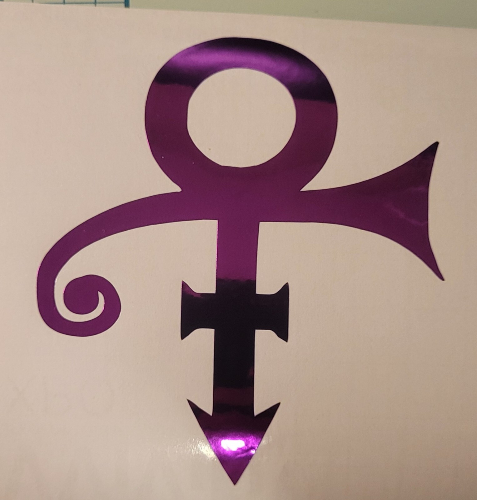 Music Logo 3.5" H Vinyl Decal (Chrome Purple) windows car truck laptops SUV