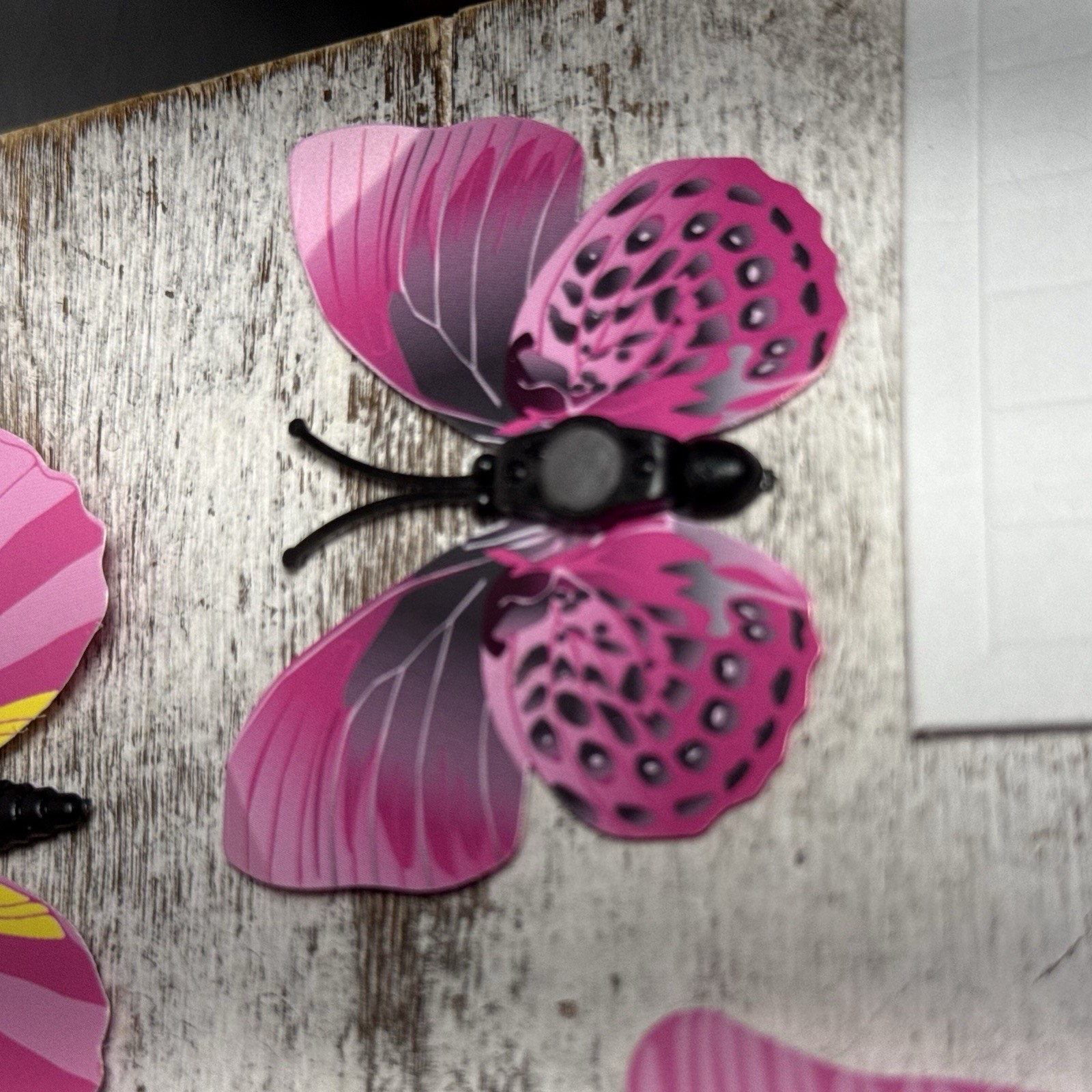 Lot of 12 3D Realistic Butterfly Wall Stickers Different Sizes, Shapes PINK New