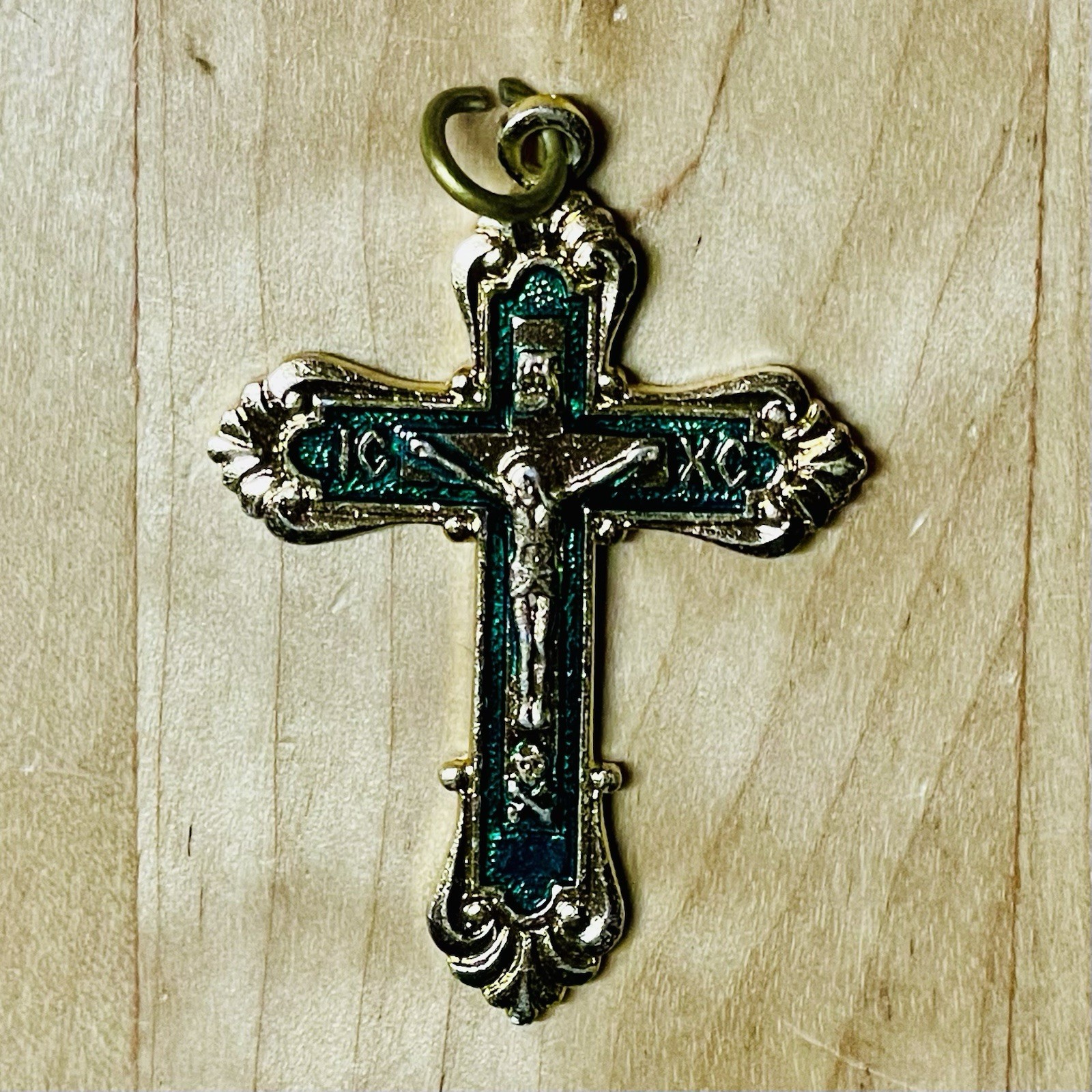 Eastern Orthodox Crucifix Gold Christian Pendant Memento Mori Skull Cross Russia