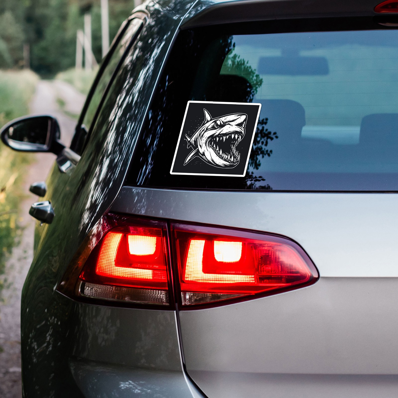 Black + White Shark – Vinyl Decal Sticker – Car Window Laptop – ebn9765