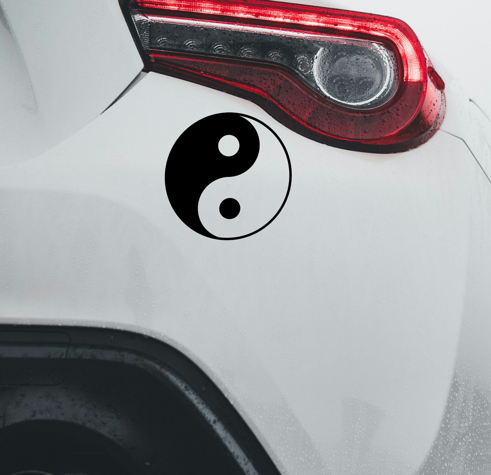 Yin Yang Decal Car & Wall Art Decor Ying Yang Sticker Home Window Tumbler Bumper