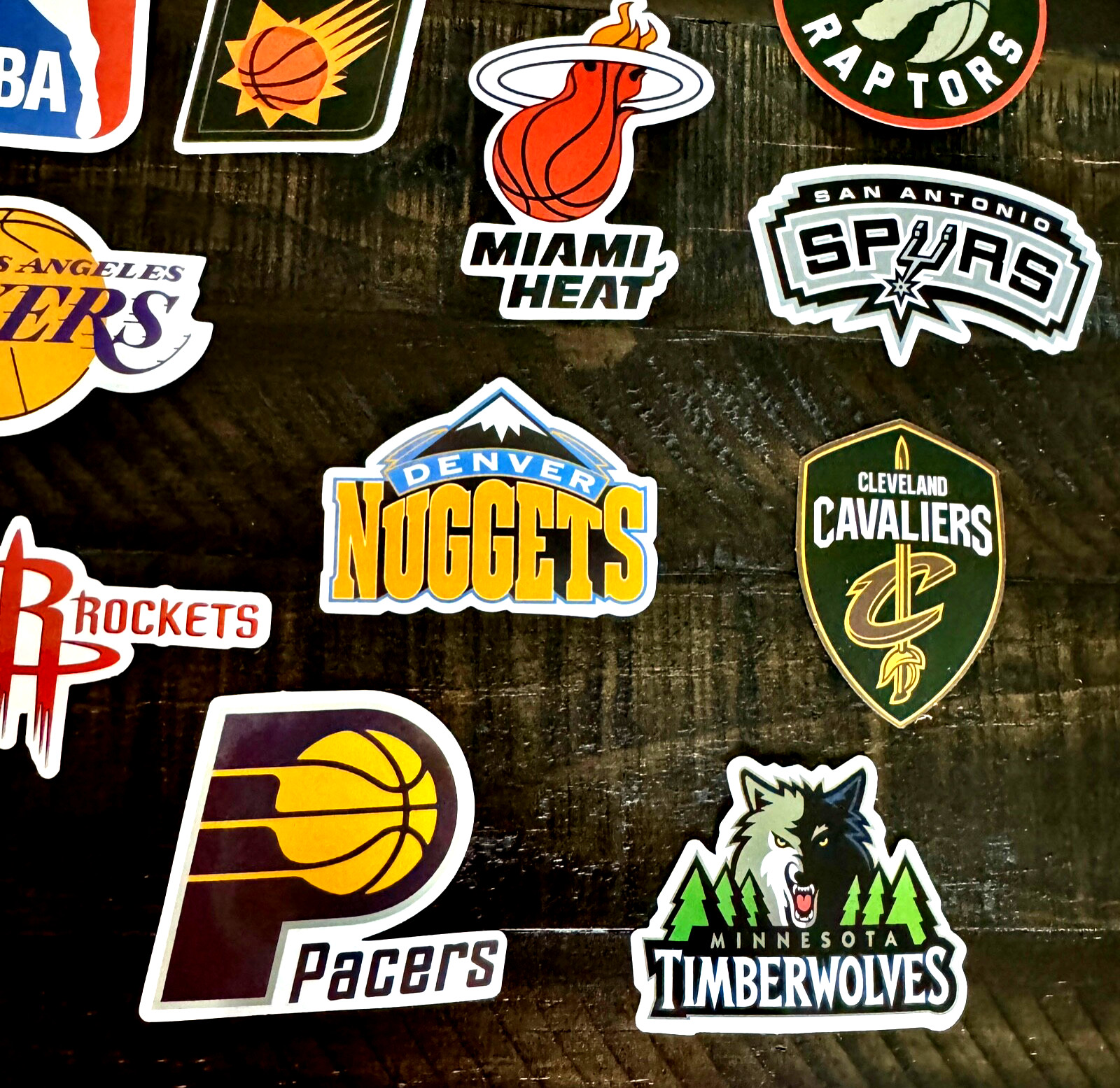 ~ NEW NBA LOGO STICKERS ~ PICK TEAM~PLUS TEAM TRADING CARD ~ SHOW YOUR SPIRIT ~