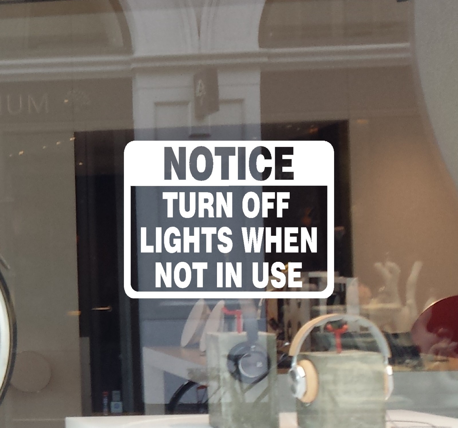 1 SET OF 3, TURN OFF LIGHTS WHEN NOT IN USE NOTICE SIGN DECAL WALL, 4"W X 3"H