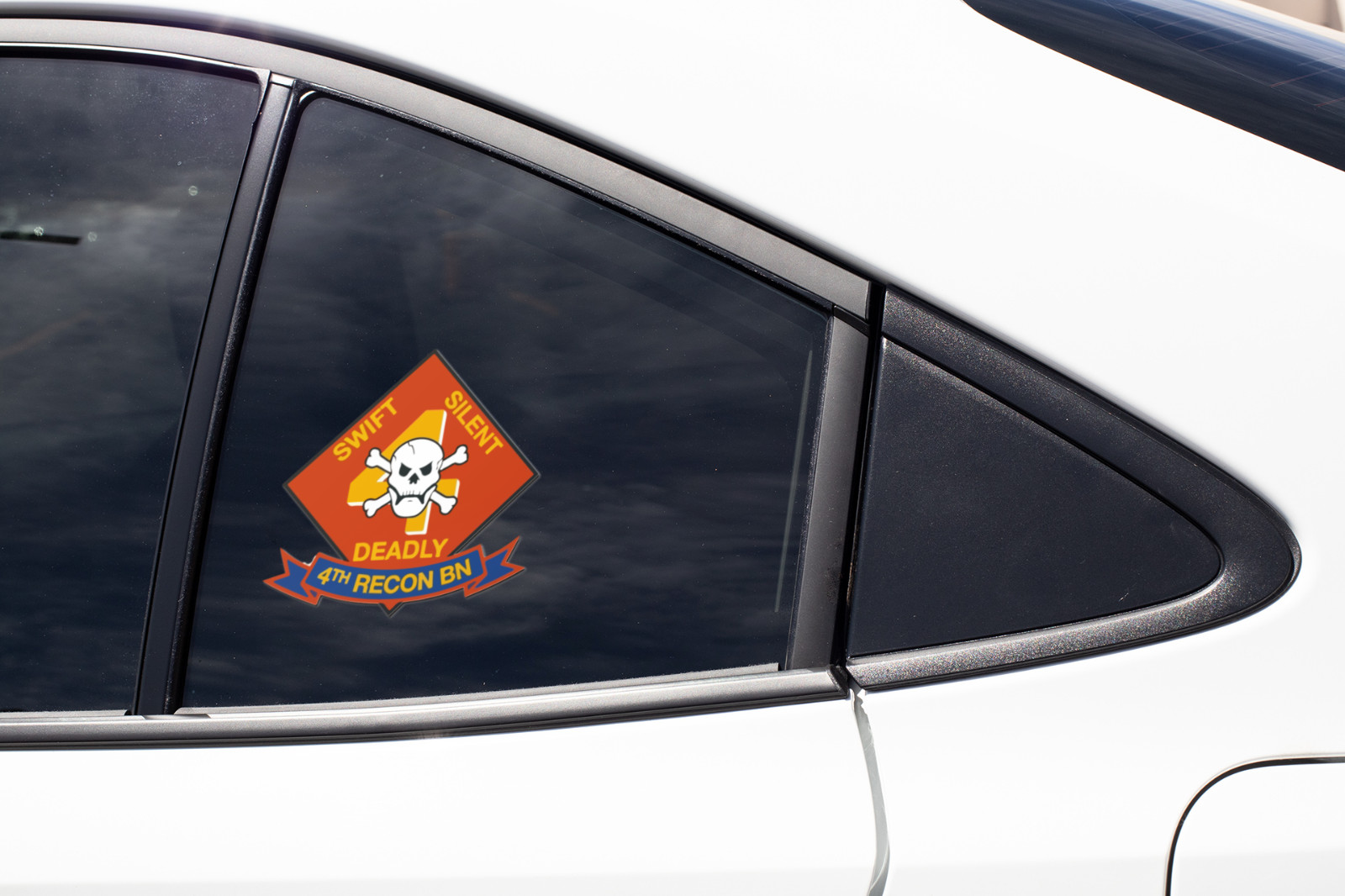 US Marine Corps Badge Sticker 4th Recon Battalion Swift, Silent, Deadly