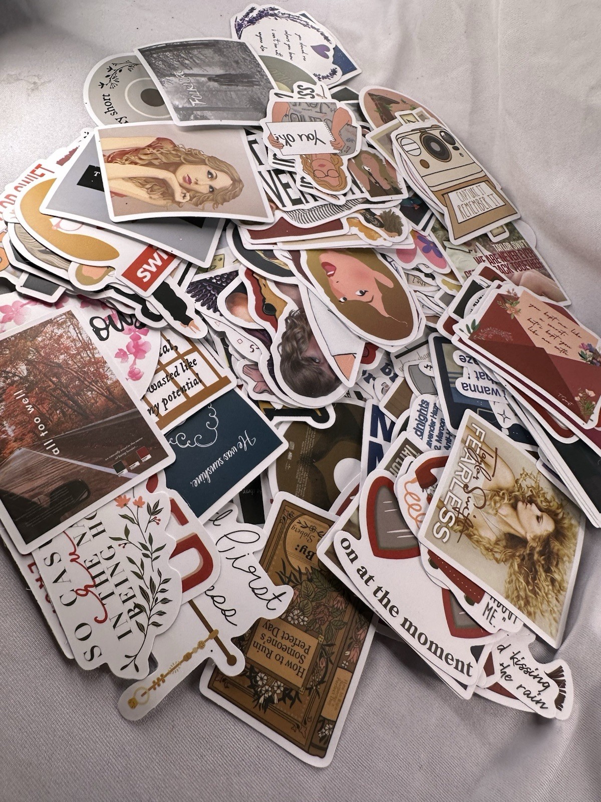 LOT OF 150+ TAYLOR SWIFT Stickers Music Concert Decals songs lyrics swiftie pics
