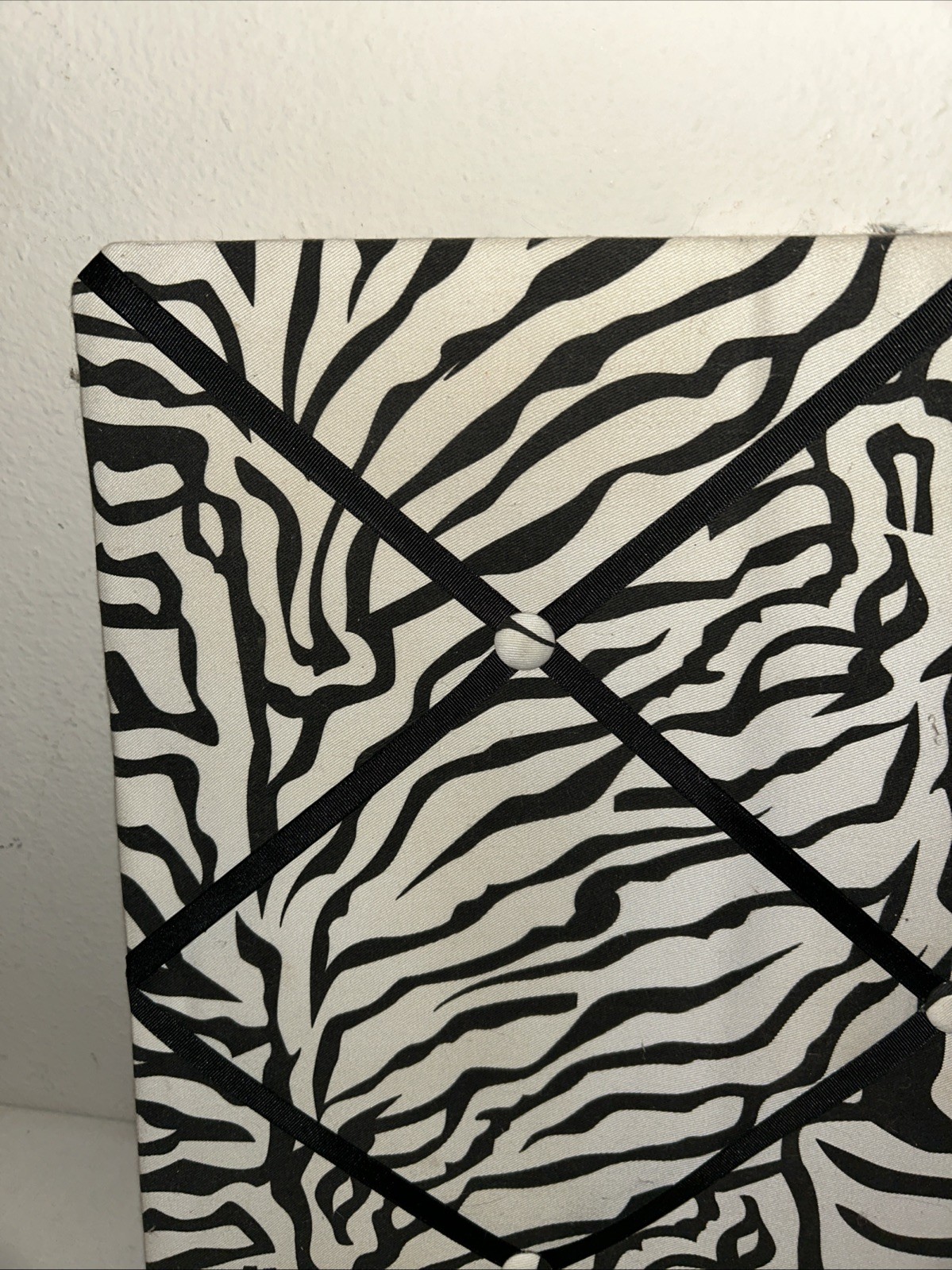 Zebra Fabric Memory Board 18×21 French Ribbon Photo Bulletin Board Craft Repair