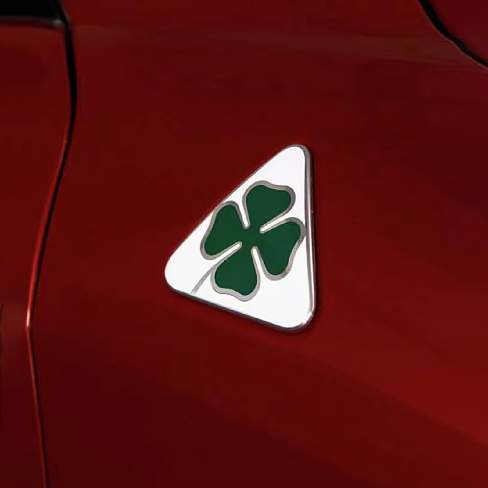3D Four-Leaf Clover Micro-Stamp Decorative Sticker for Alfa Romeo Giulia Stel…