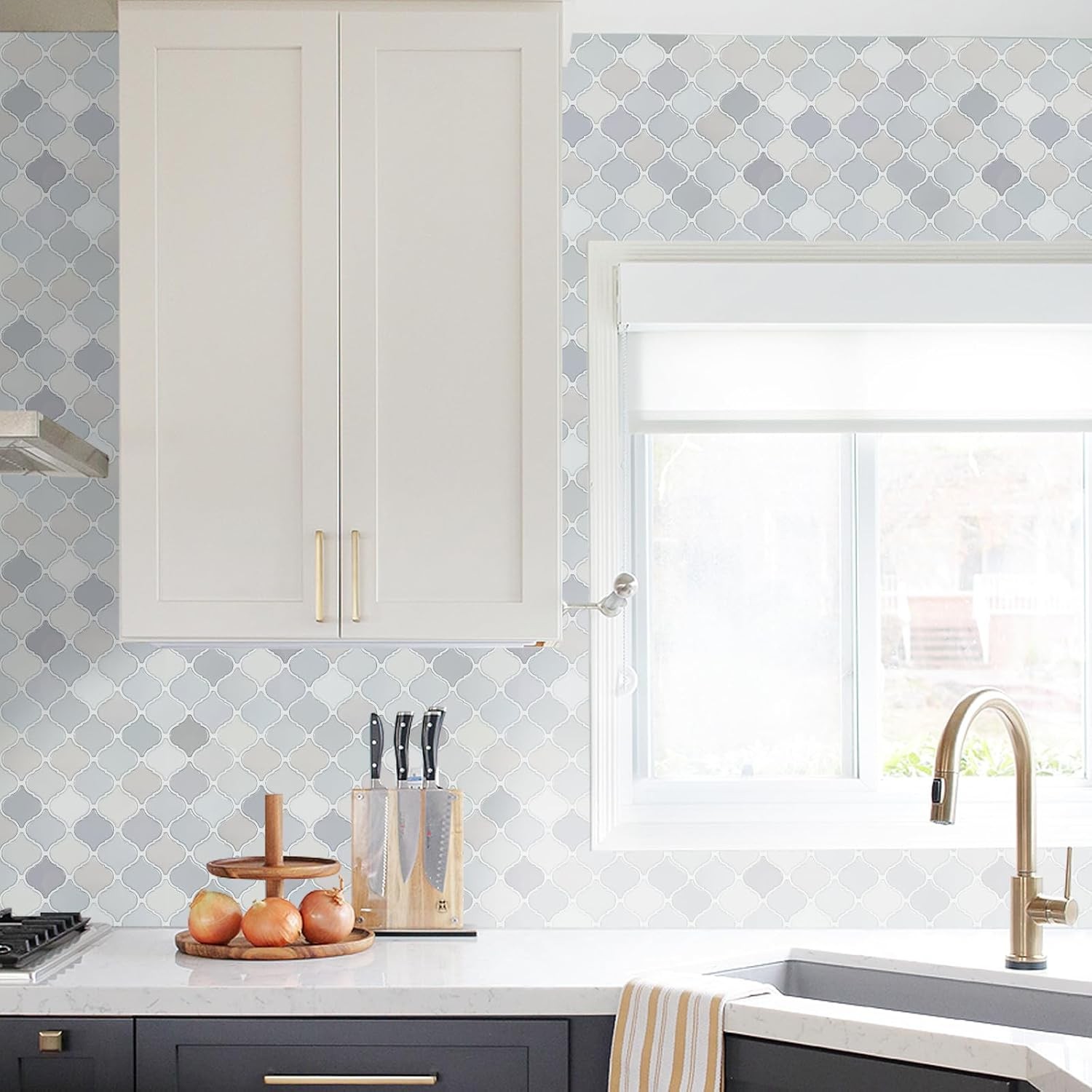 Arabesque Peel Stick Backsplash 12×12' Self AdhesiveWall Tile Thicker Light Tone