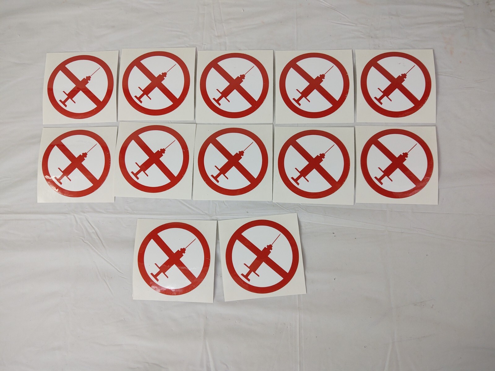 No Syringe Needles Round Trash Can Receptacle Stickers 12 Individual Stickers