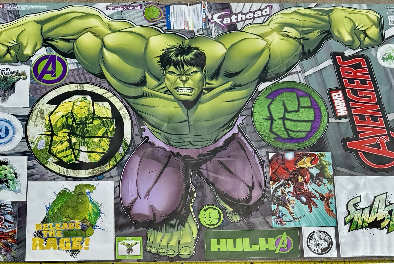 Marvel Avengers Hulk Fathead Giant Wall Decal 75” x 50” 2015 Complete Pre-Owned