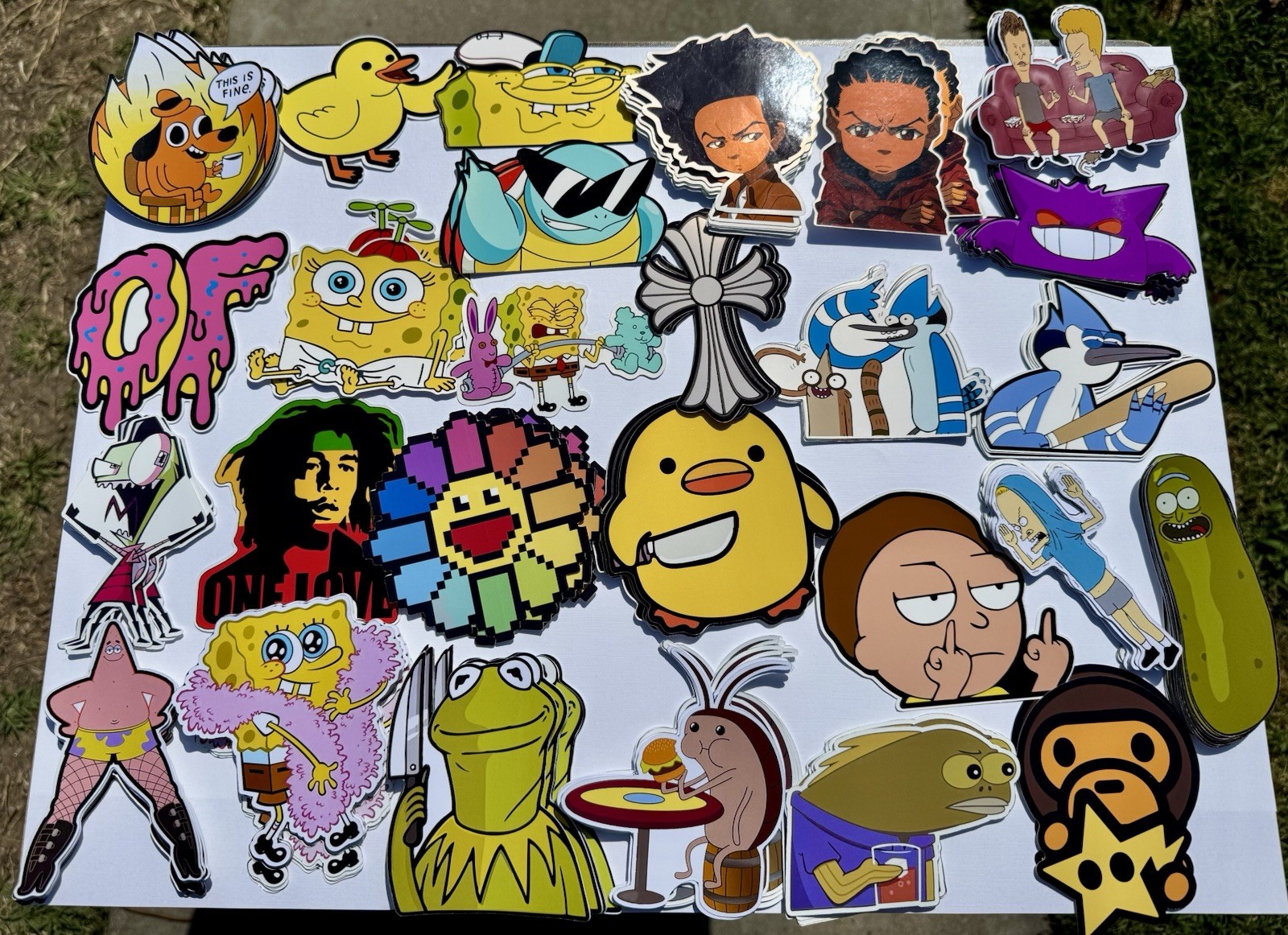 Custom Vinyl Stickers/ Die Cut Stickers/ Logo Stickers/ Bulk Business Stickers