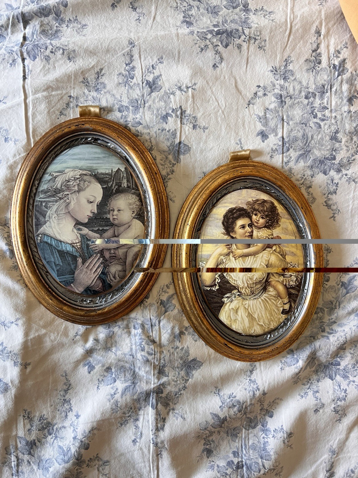 Victorian Mother Child Wall Plaques Set of 2 8.5" Vintage Style Romantic Decor