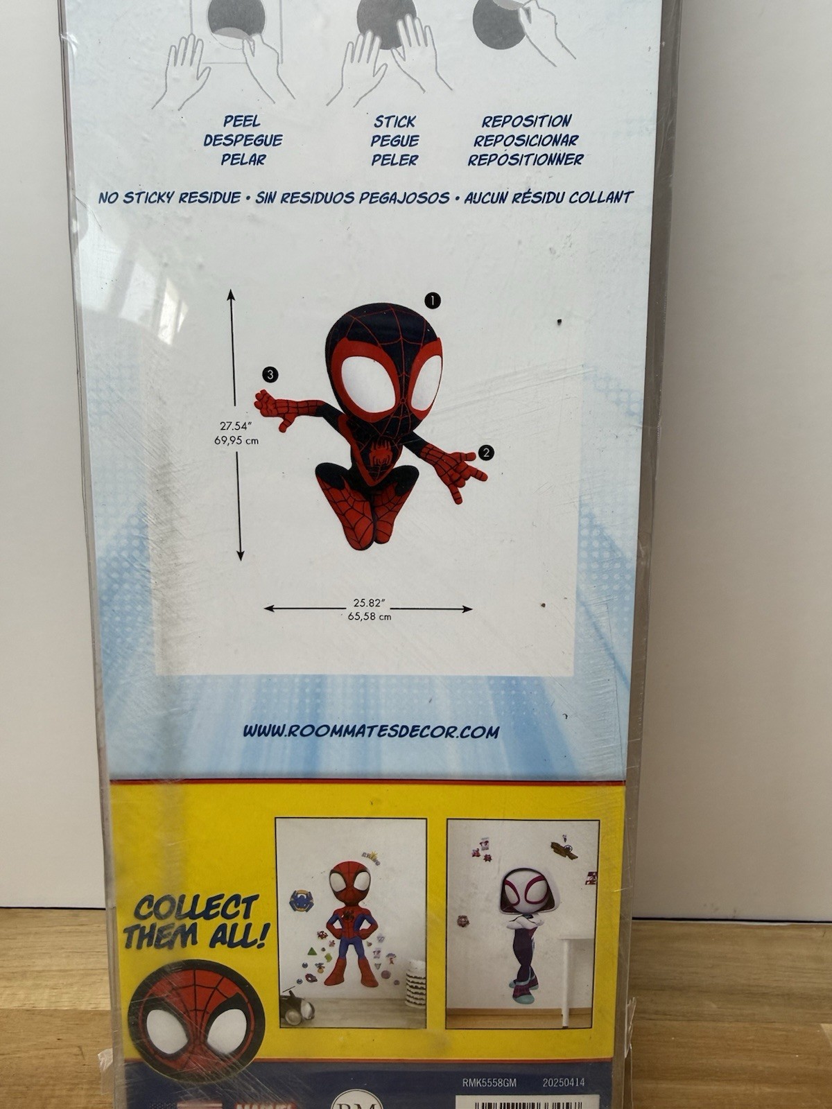 RoomMates RMK4925SCS Spidey and His Amazing Friends Peel and Stick Wall Decals