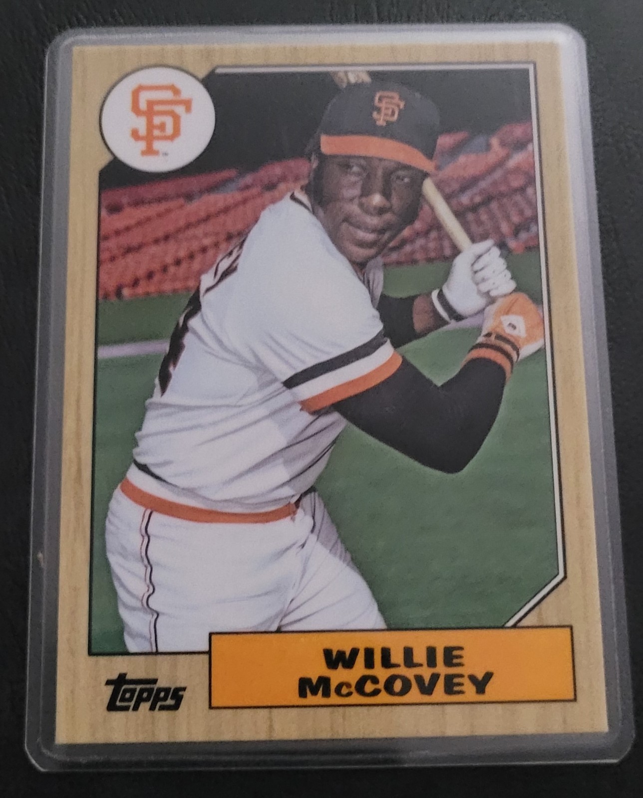 Willie McCovey HOF Fridge/Locker/Cabinet Laminated Baseball Card Magnet Giants