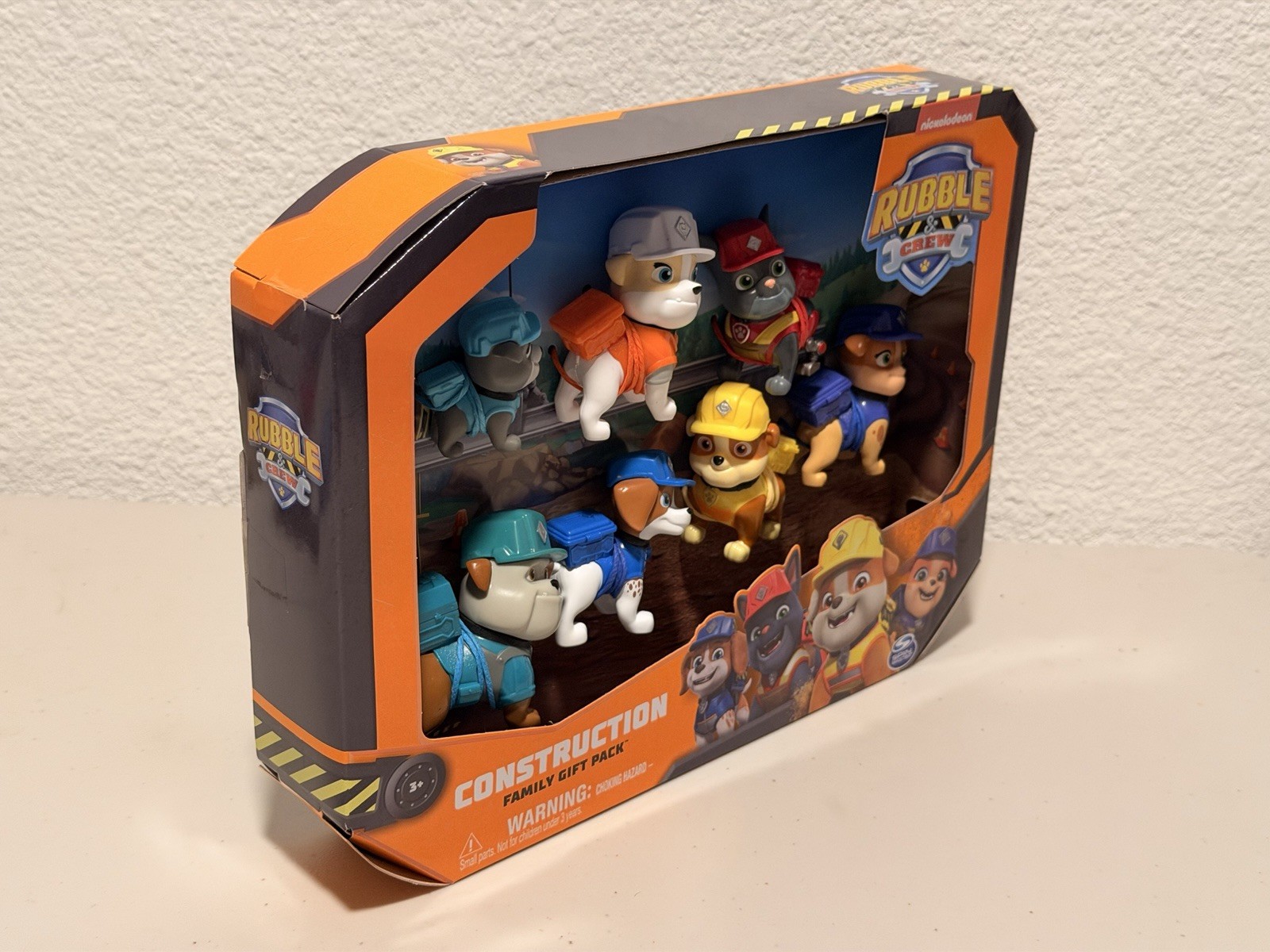 Rubble & Crew Construction Family Gift Pack 6 Figure Set Nickelodeon NEW