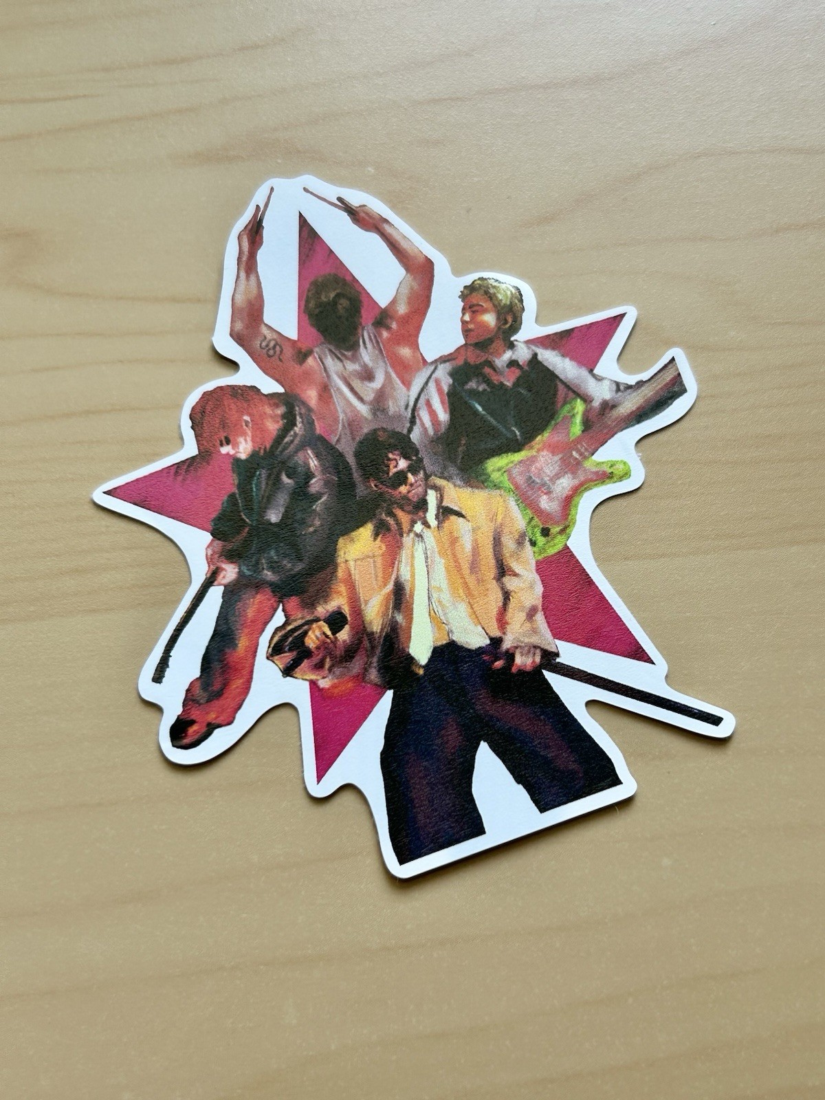 5SOS Sticker – Everyones a Star – 5 Seconds Of Summer