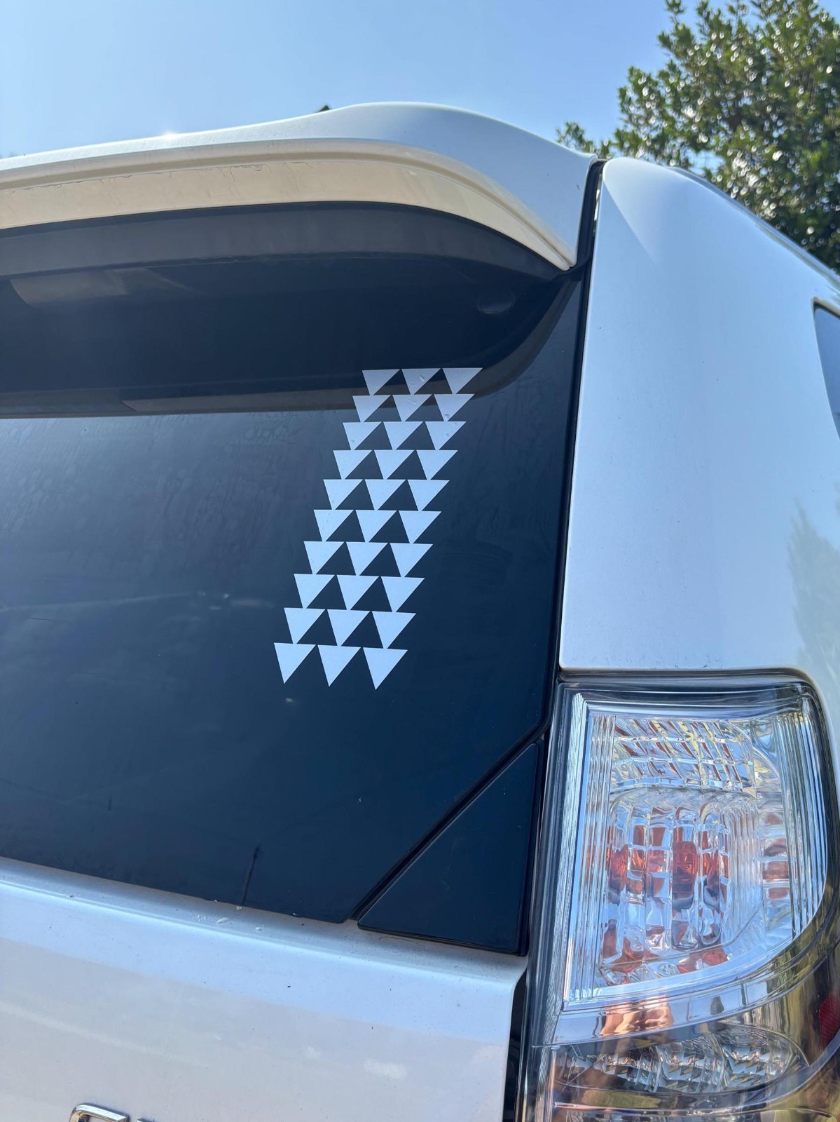 9" White Hawaiian Design Tribal Triangle Arrows Vinyl Car Window Decal Sticker