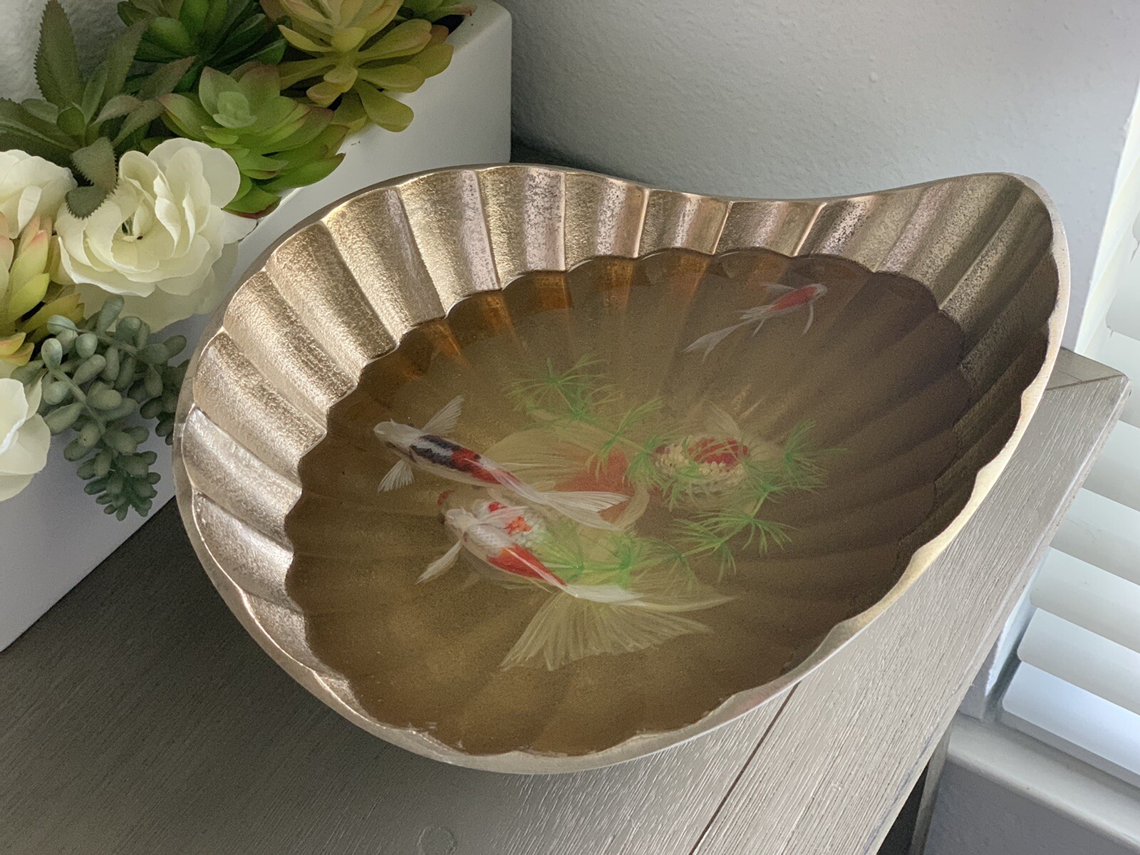 Hand Painting Resin Fish Art -Hiding -3D Art