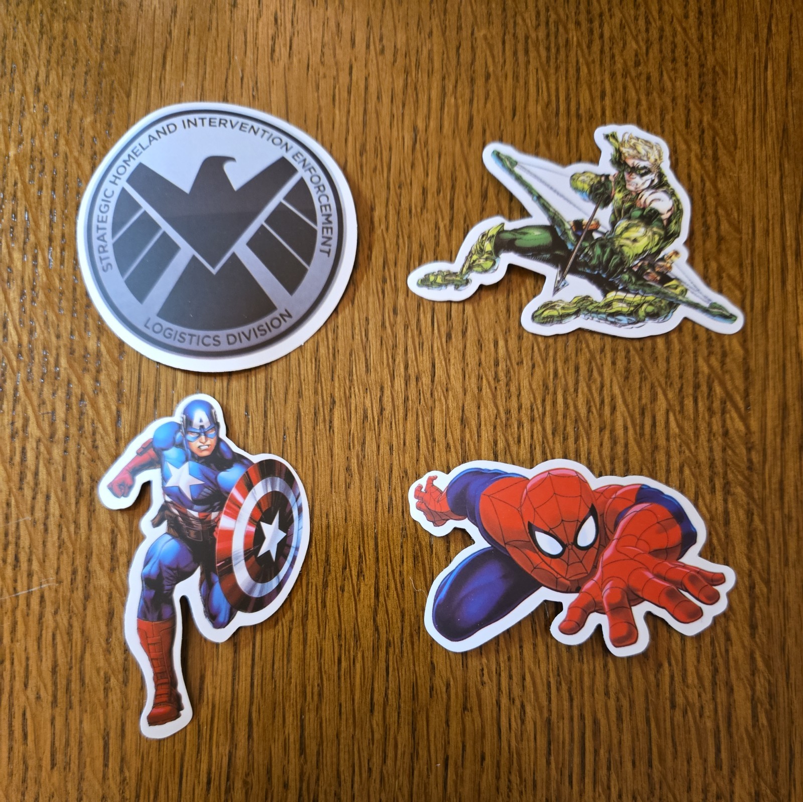 Marvel 4-piece multi hero sticker pack laugh smile cool variety new