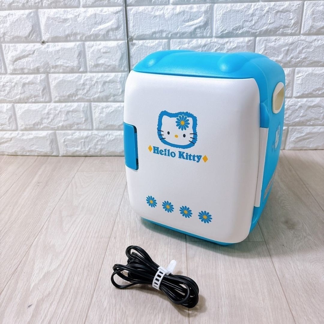 TWINBIRD Hello Kitty Sanrio Portable Thermo Electric Cooler & Warmer OR‑3636