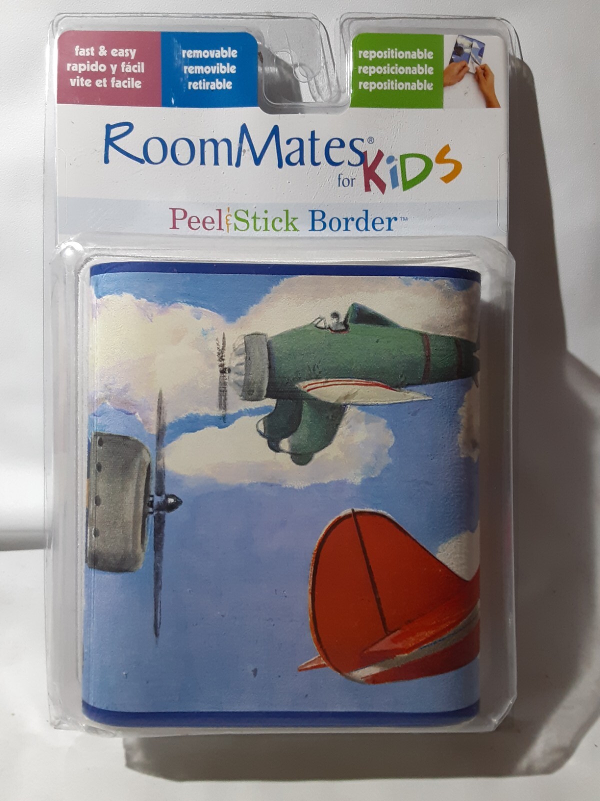 NEW RoomMates for Kids Airplanes Planes Vinyl Removable Peel Stick Border 5"x15'
