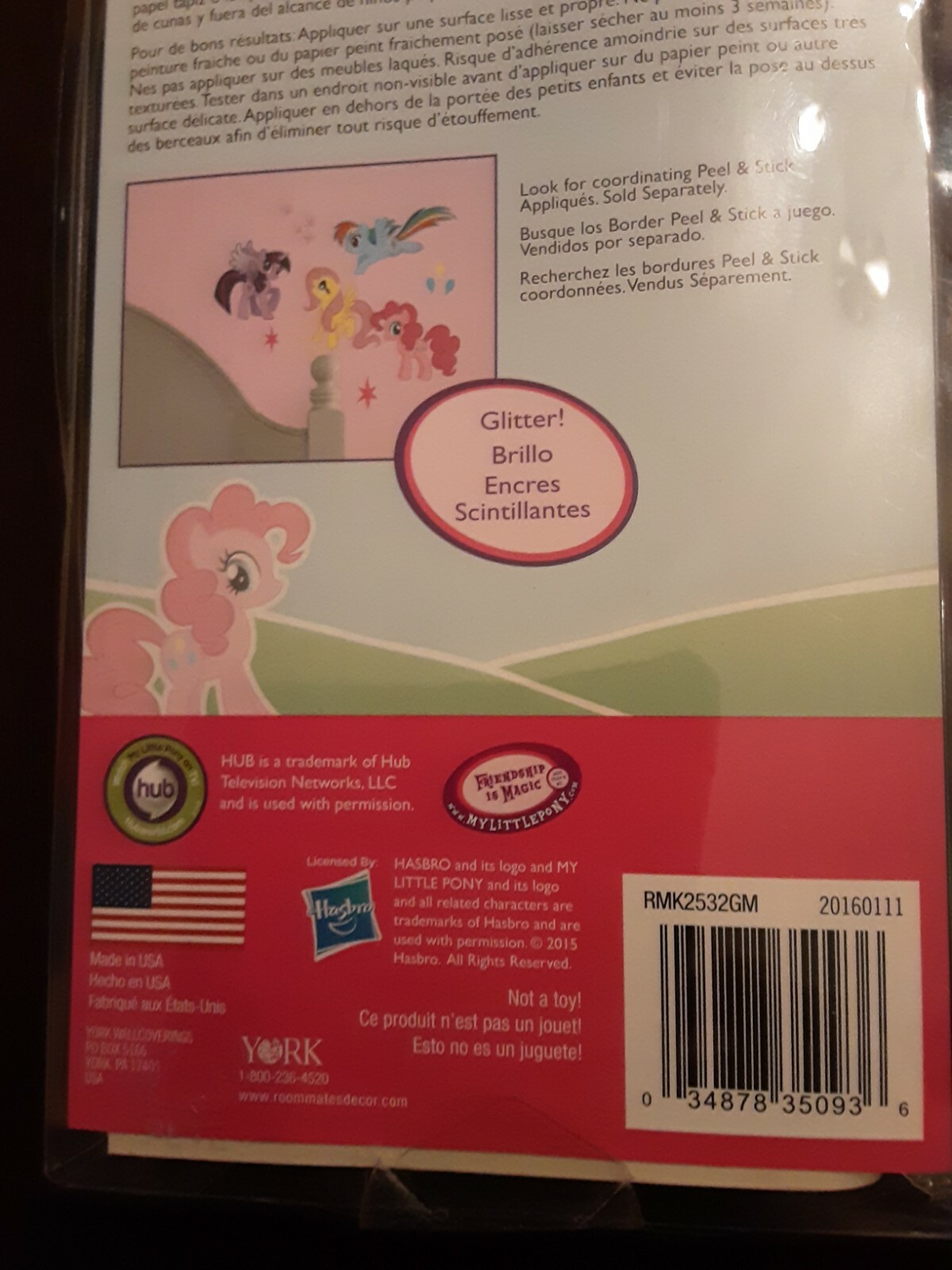 RoomMates My Little Pony Rainbow Dash Peel and Stick Giant Wall Decals