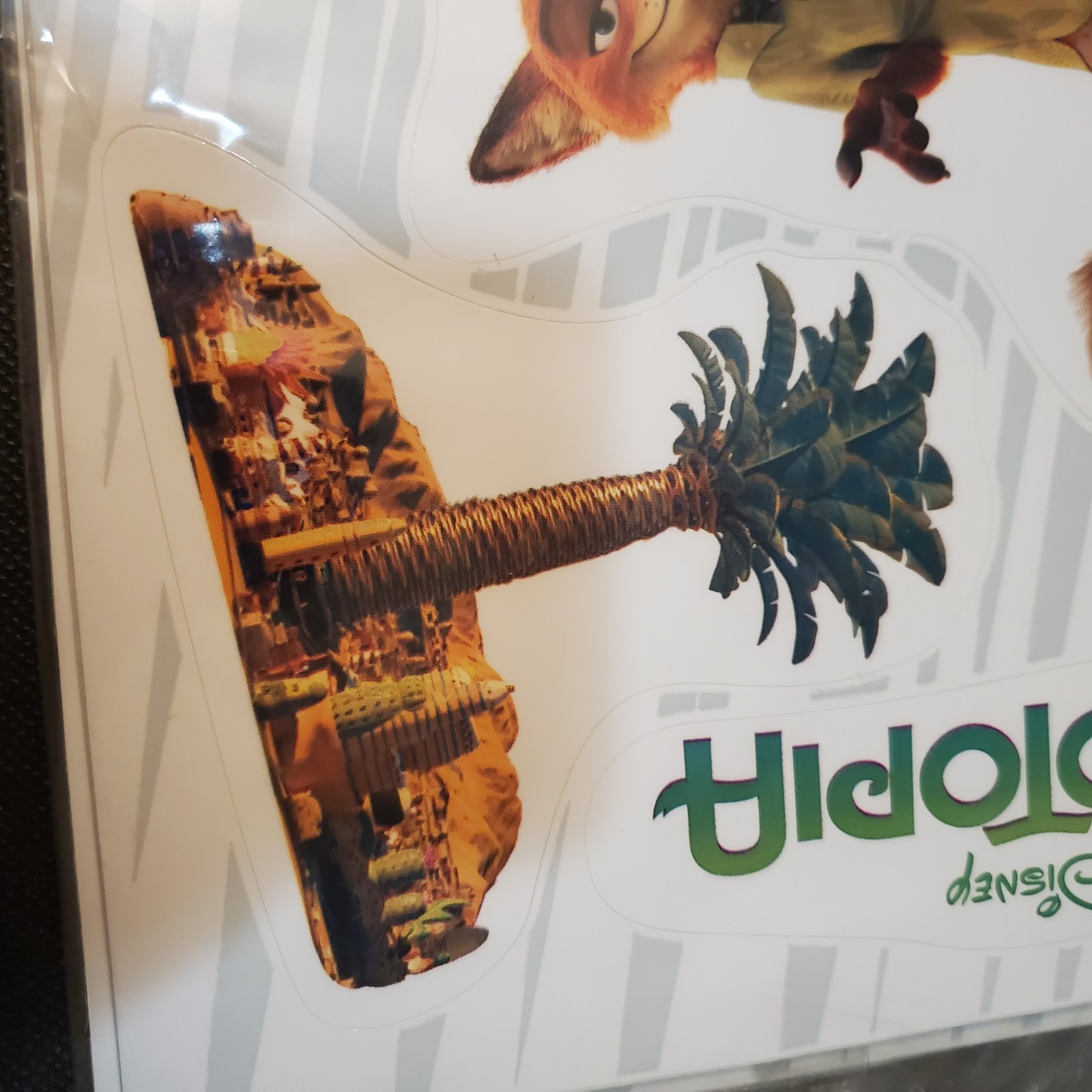 Subway 2016 Zootopia Wall Decals Disney – Sealed Stickers – Nick Wilde, Yax