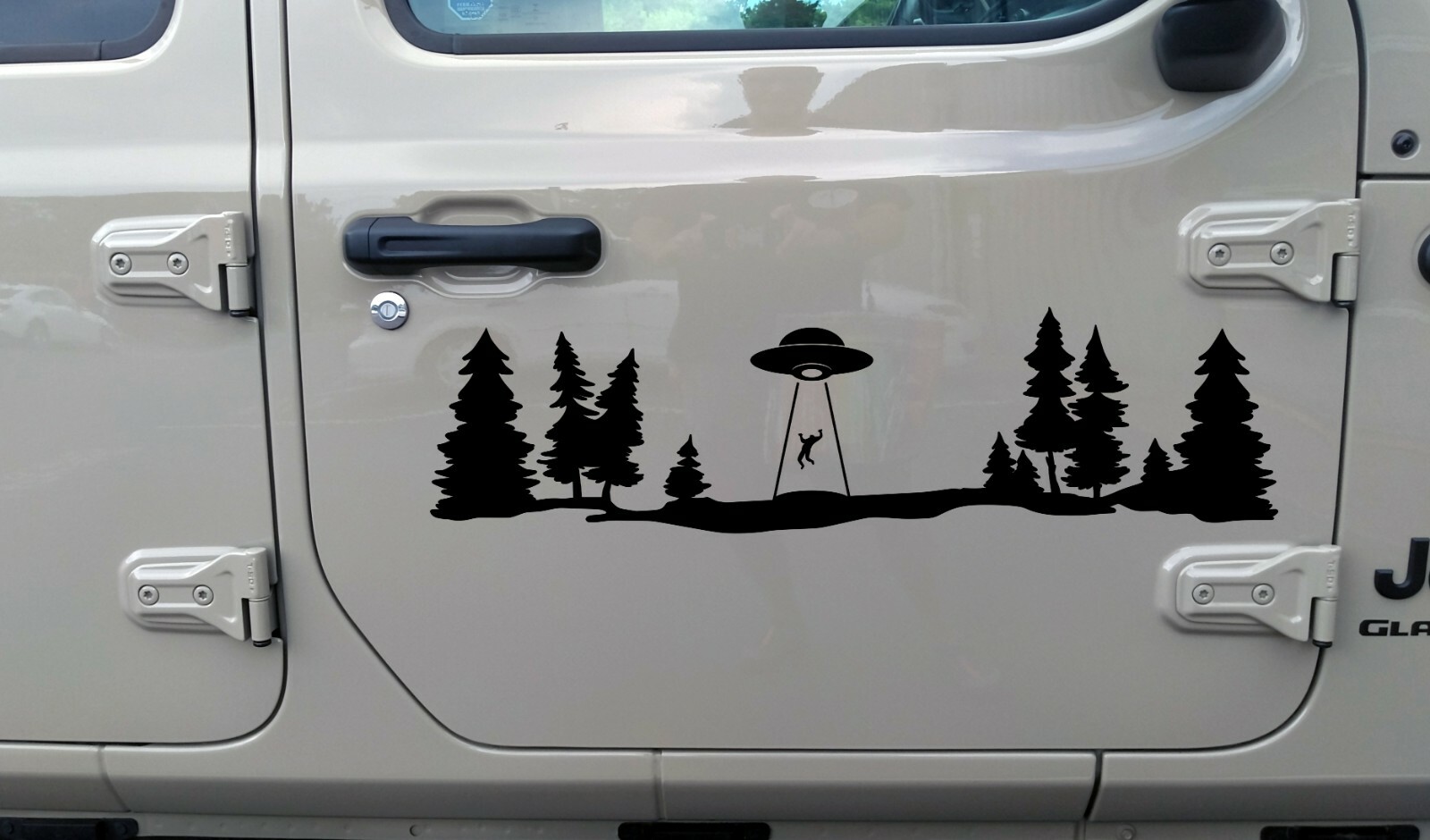 UFO Forest Tree Line Scene Vinyl Decal V2 – RV Graphics Alien Abduction Die Cut