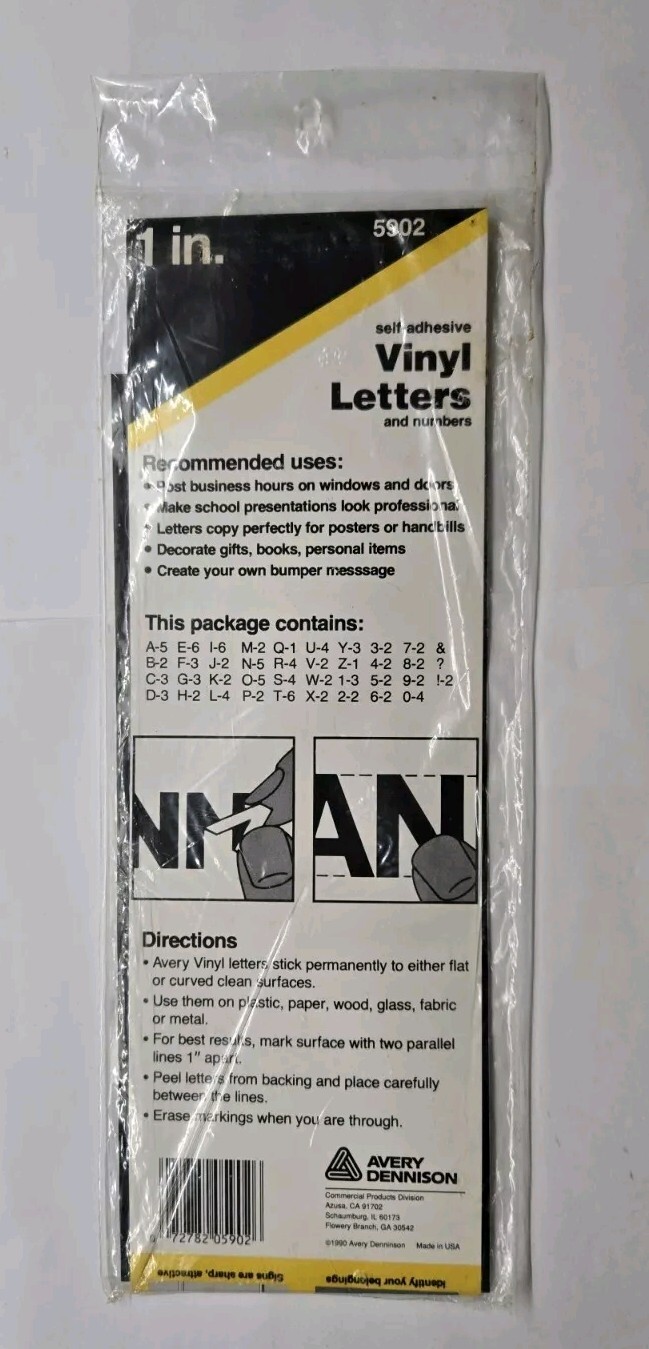 Avery 1" Black Self Adhesive Vinyl Letters and Numbers, 109 Characters