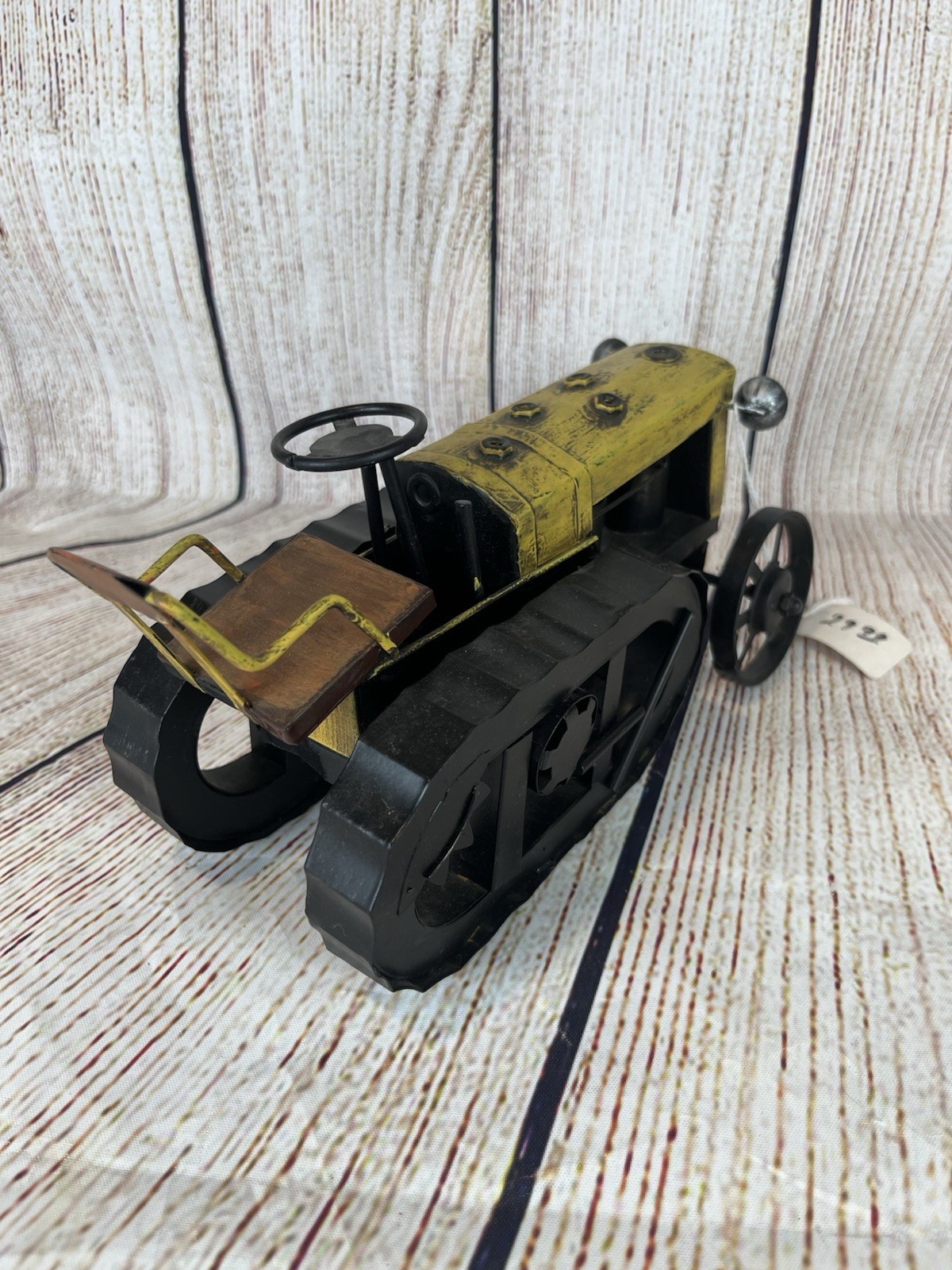 Avery Vintage Metal Yellow Tractor Farmhouse Home Decor Rustic 9.5” New Old Stoc