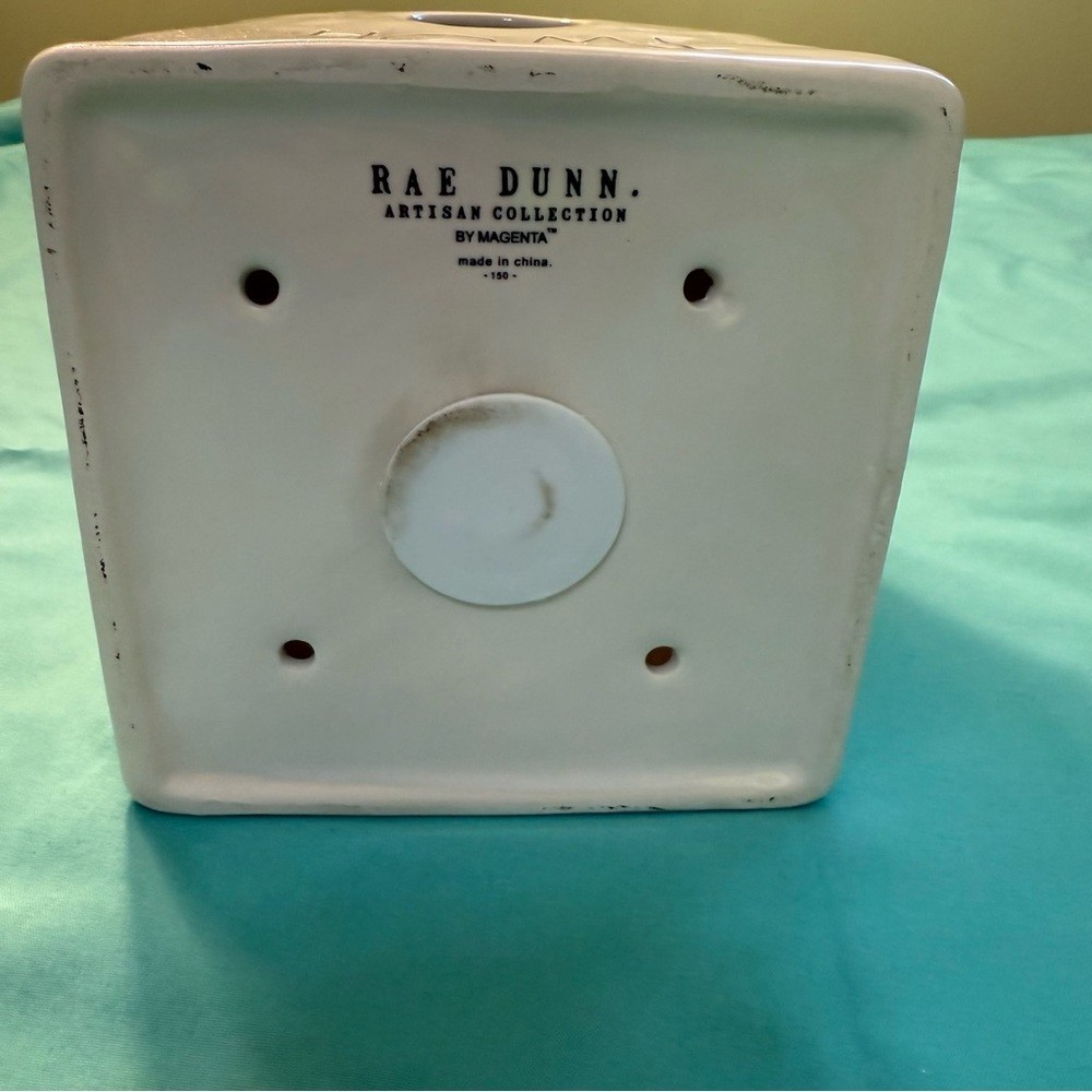 NEW in box Rae Dunn HOME White Ceramic Birdhouse Ribbon patio lawn garden
