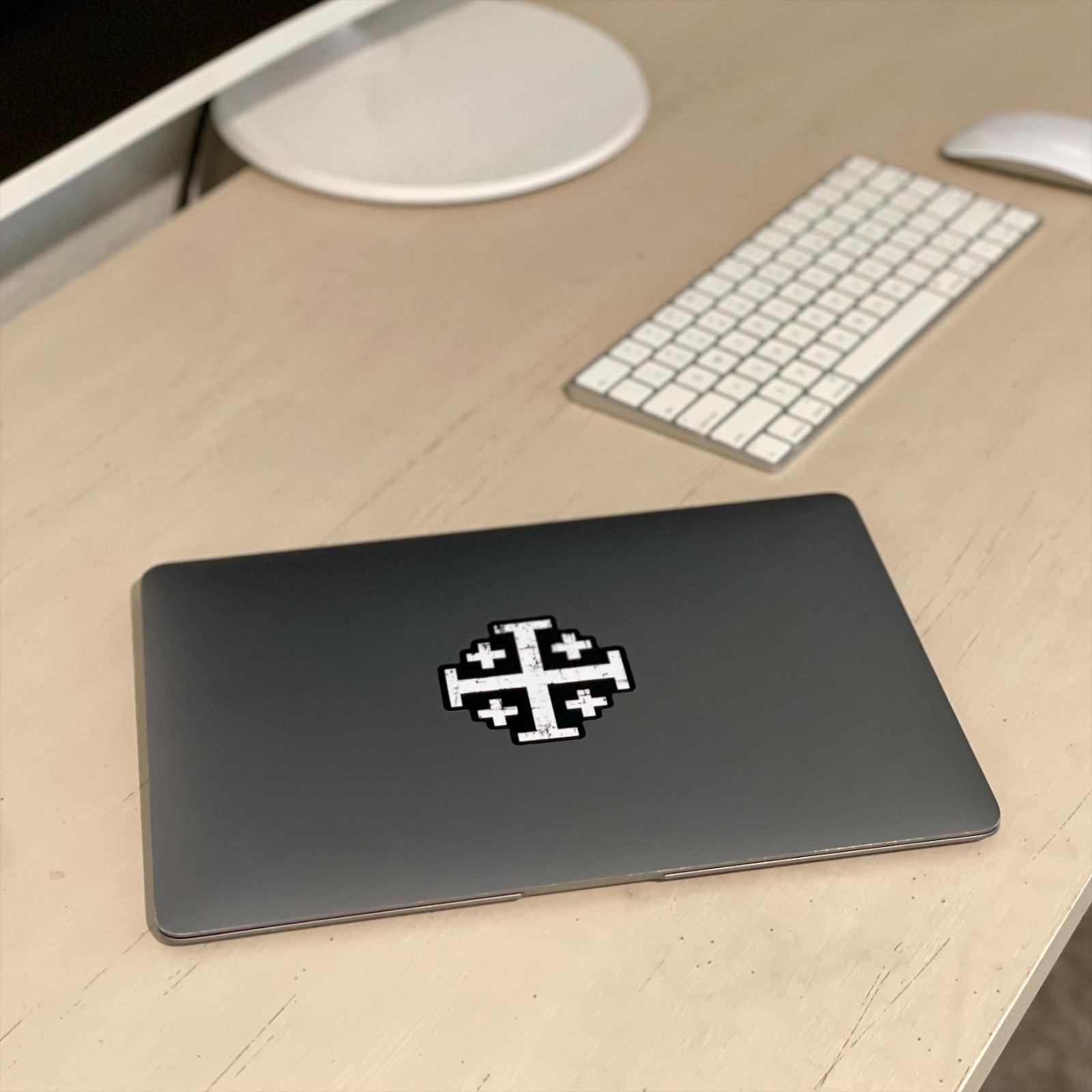 JERUSALEM CROSS STICKER DIE CUT DECAL VINYL CHRISTIAN CRUSADES DISTRESSED