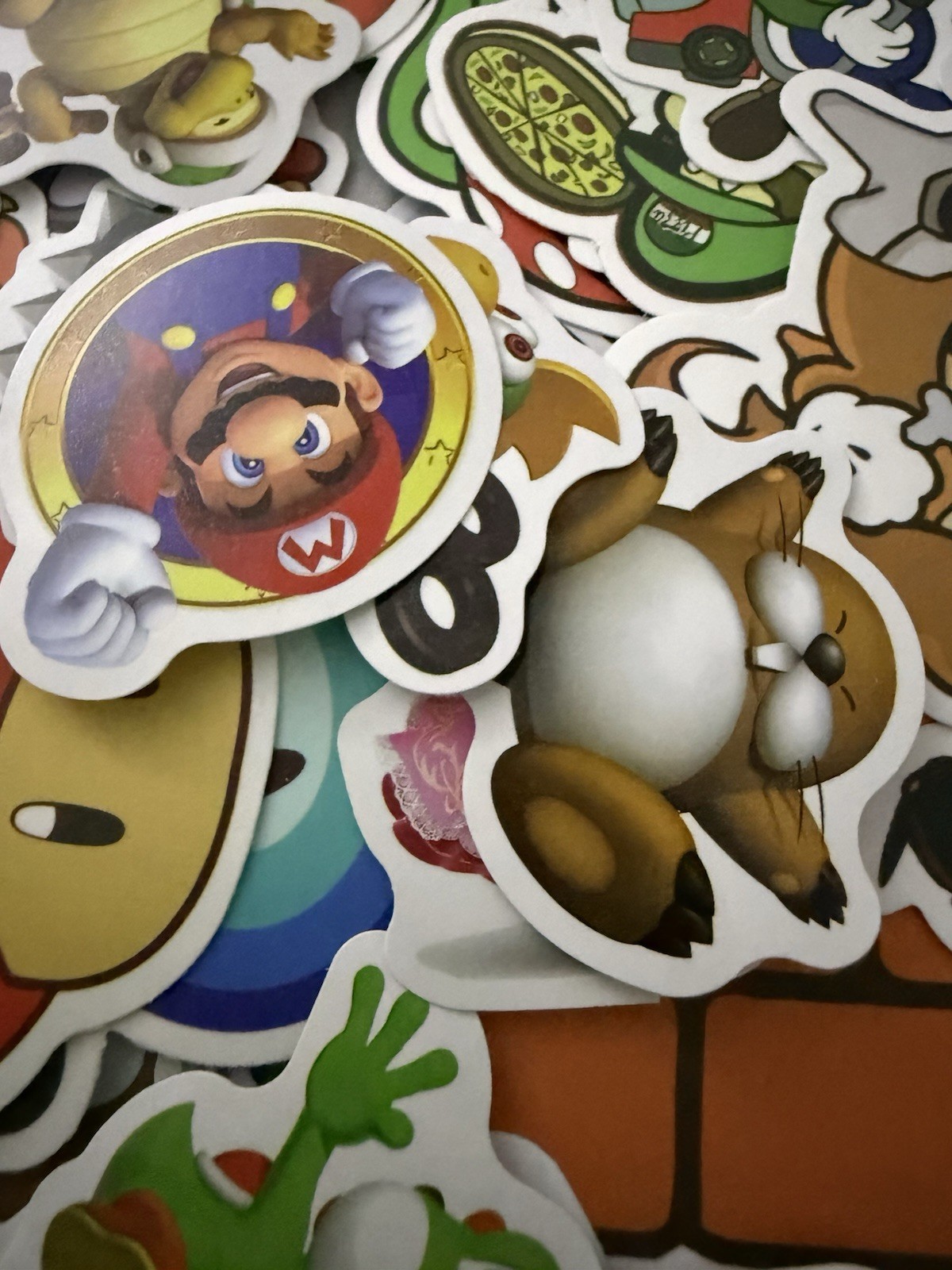 10pcs Random Waterproof Vinyl Stickers Nintendo Super Mario Luggage Phone