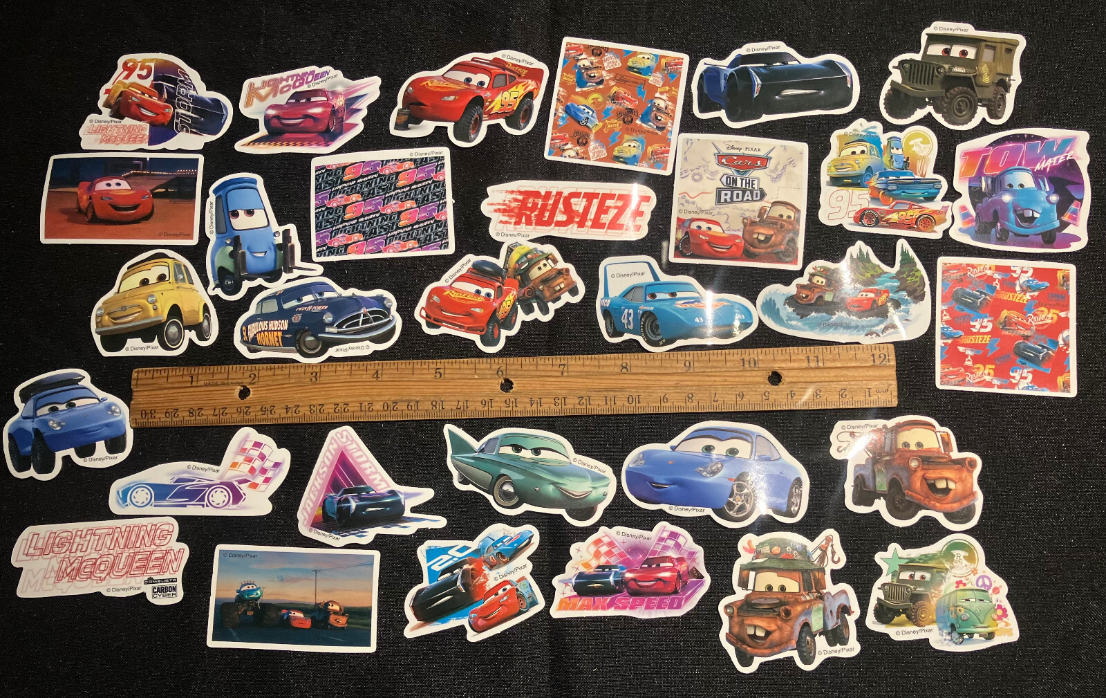 LOT OF 5 CARS disney pixar theme characters Stickers Decals lightning mcqueen