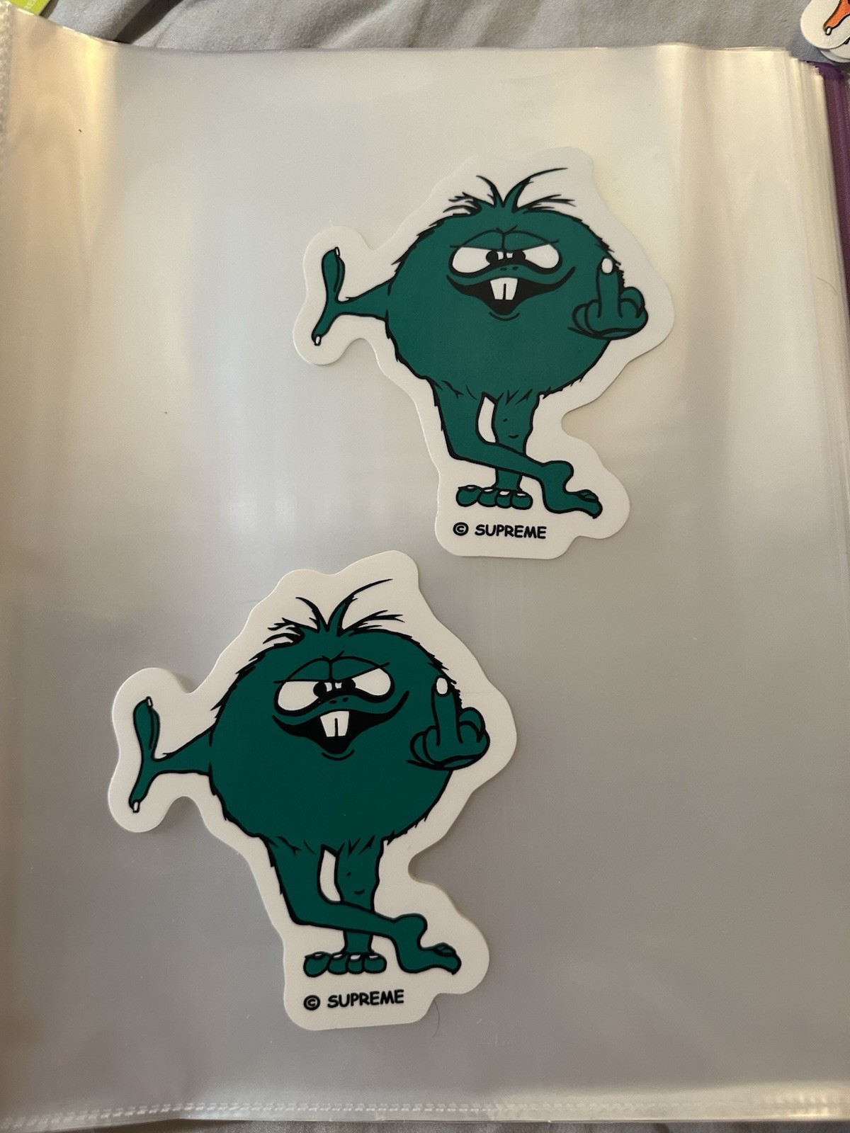 Supreme Camacho Sticker Green (FW23)