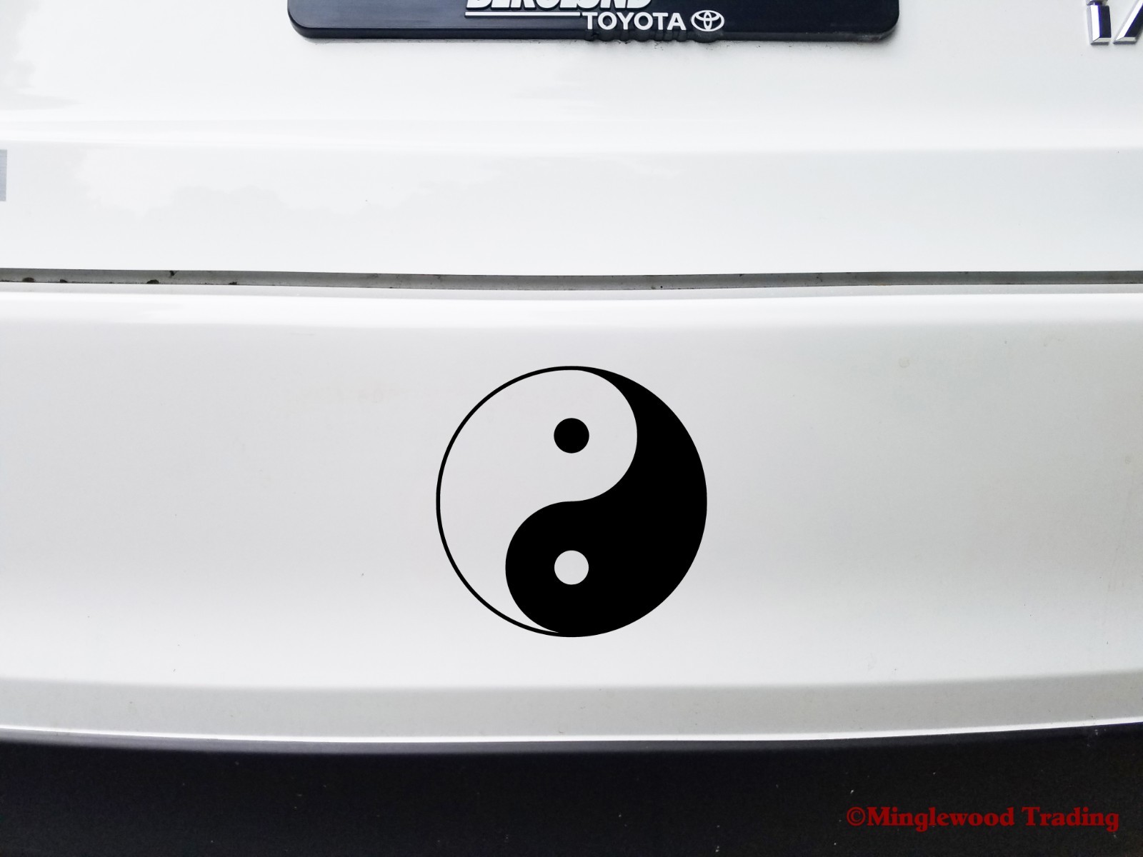 Yin Yang Vinyl Decal Sticker | Yin and Yang | Chinese Philosophy Taoism